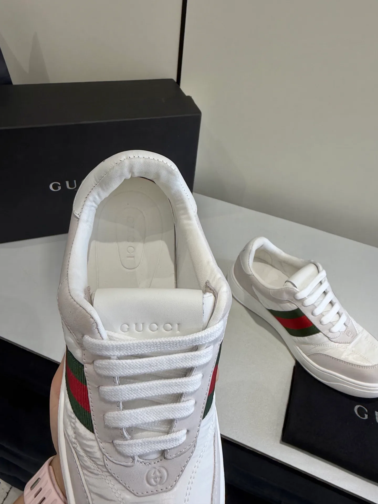 Women's Sneakers GUCCI 18369657