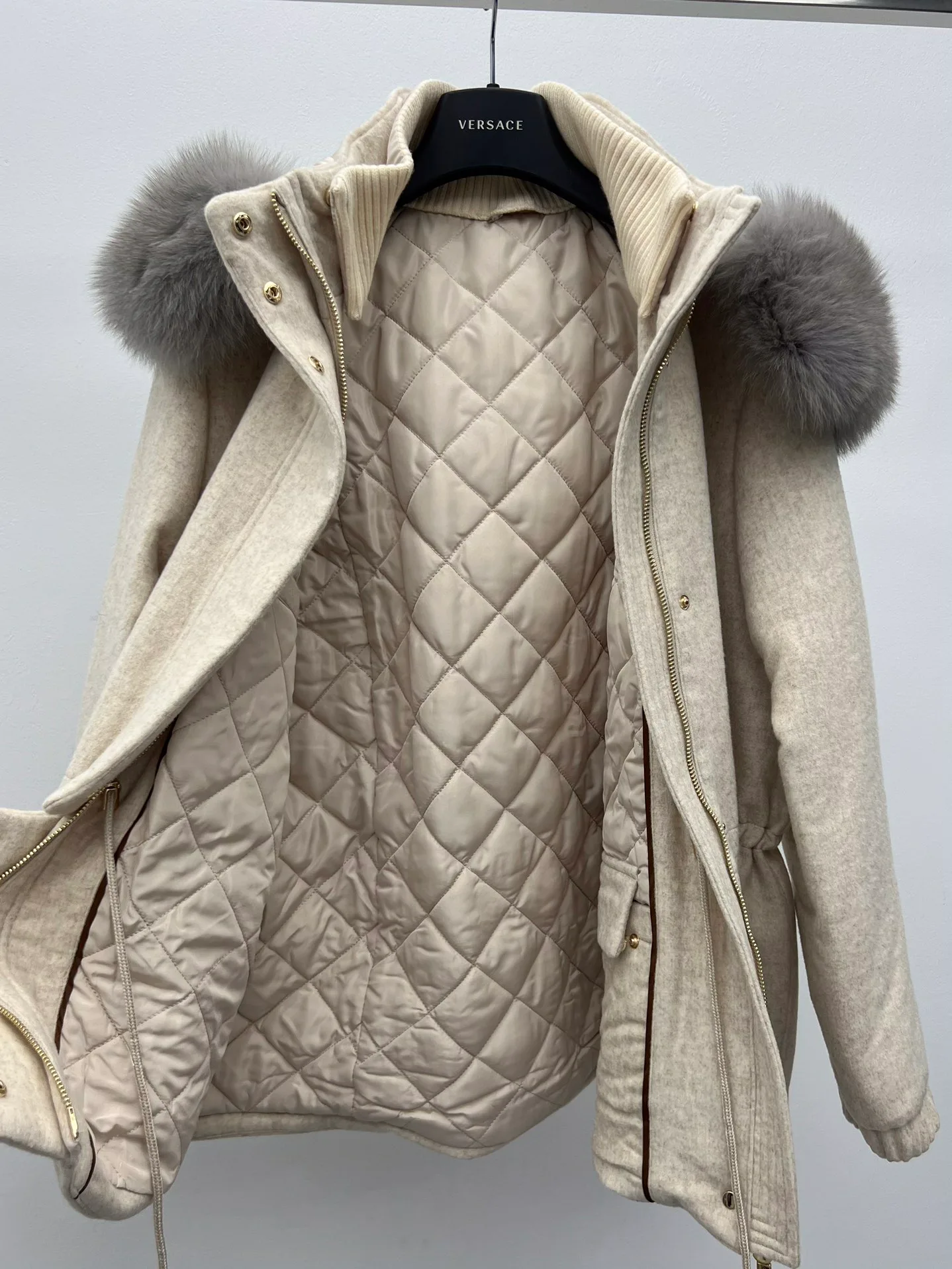 Women's Jackets And Down Jackets LORO PIANA 19558864