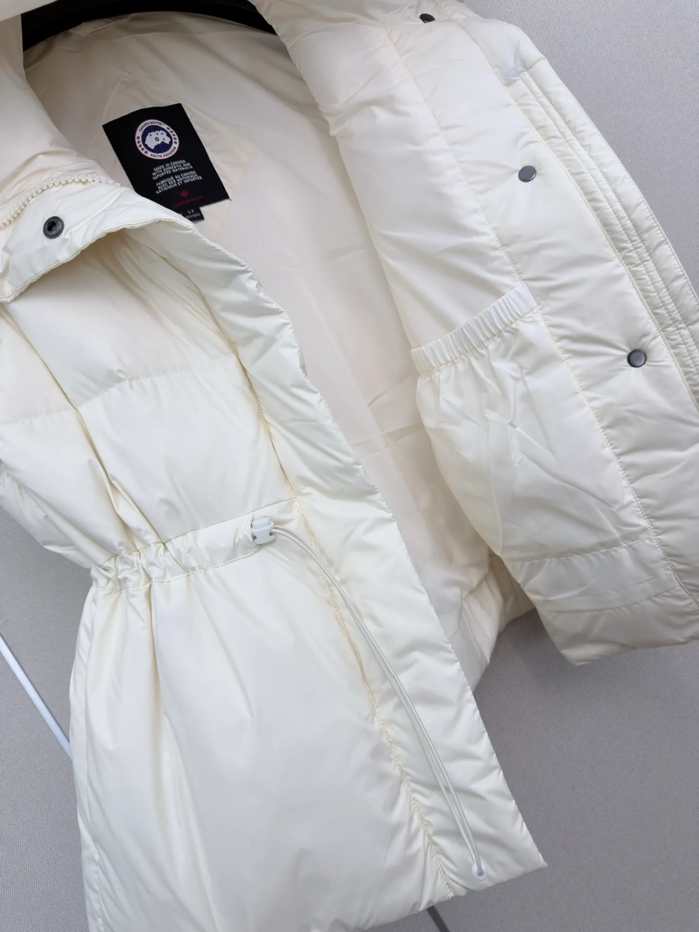 Women's Jackets And Down Jackets CANADA GOOSE 18108490