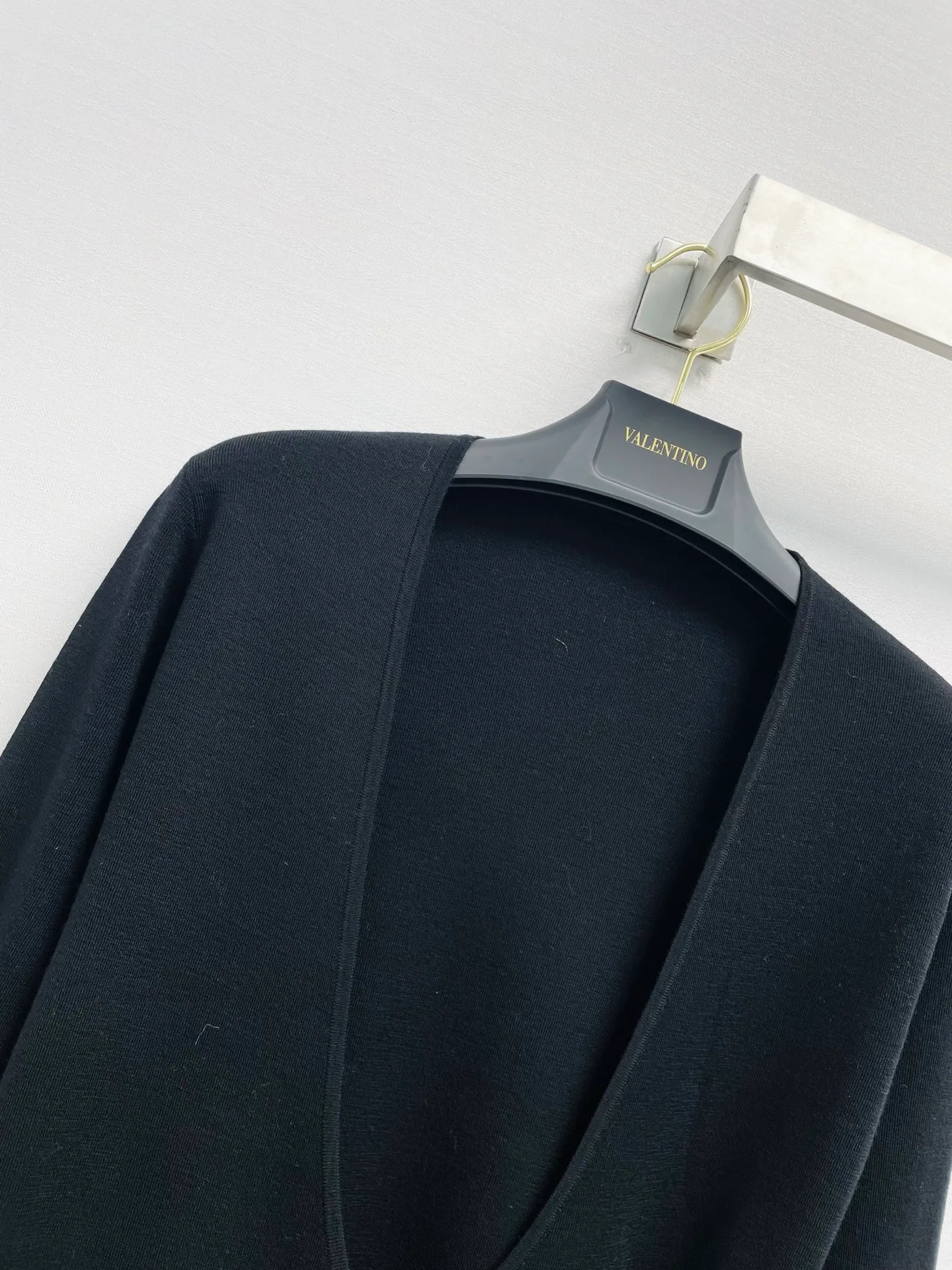 Women's Jumpers And Sweaters VALENTINO 18264429
