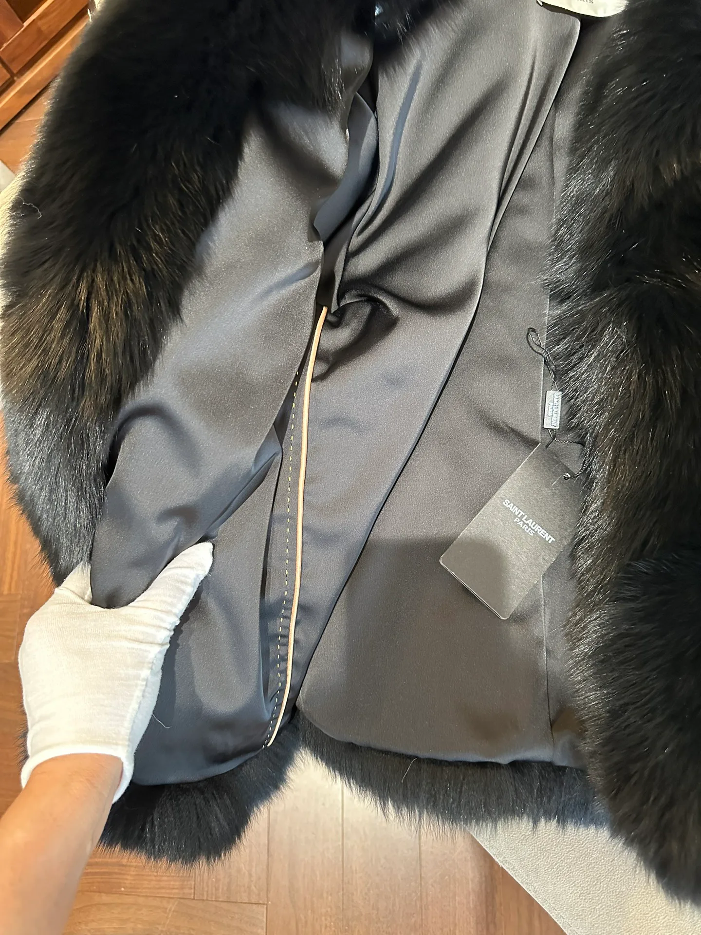 Women's Fur Coats SAINT LAURENT 18040754