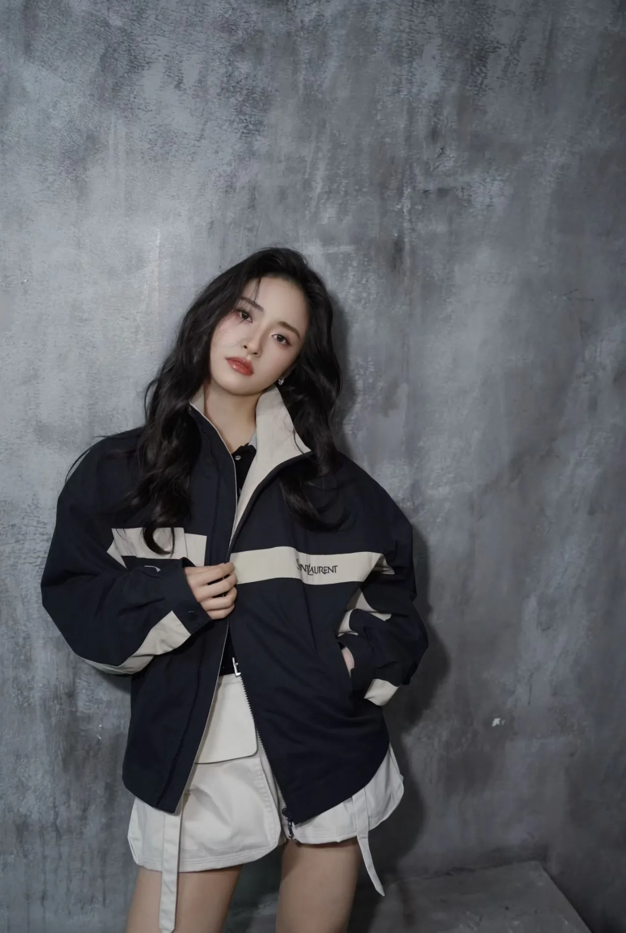 Куртки И Пуховики Женские Saint Laurent 18658203