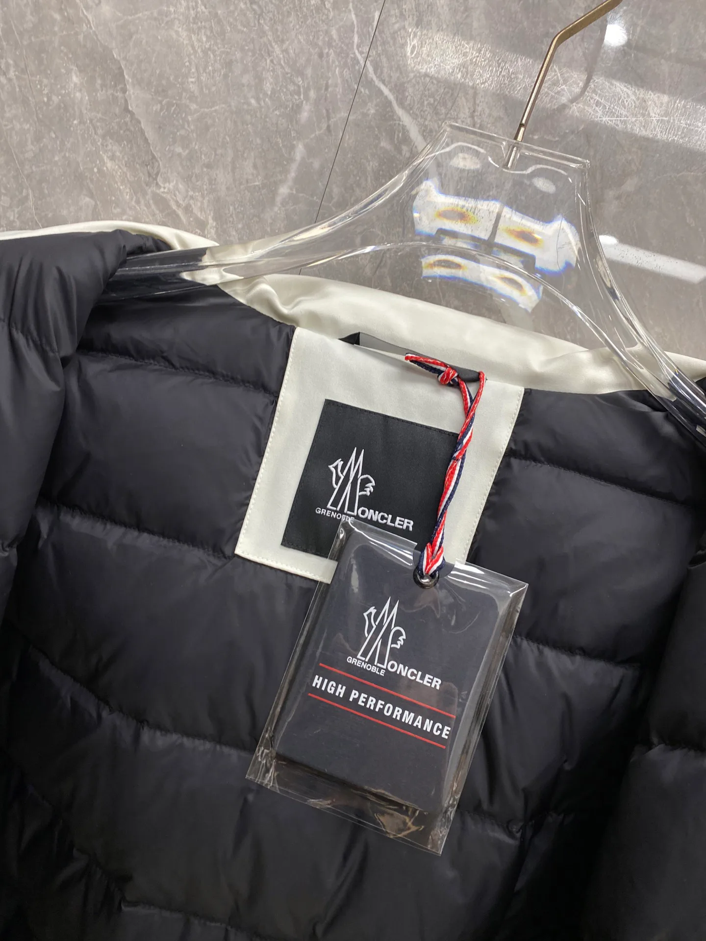 Men's Jackets And Down Jackets MONCLER 18348632