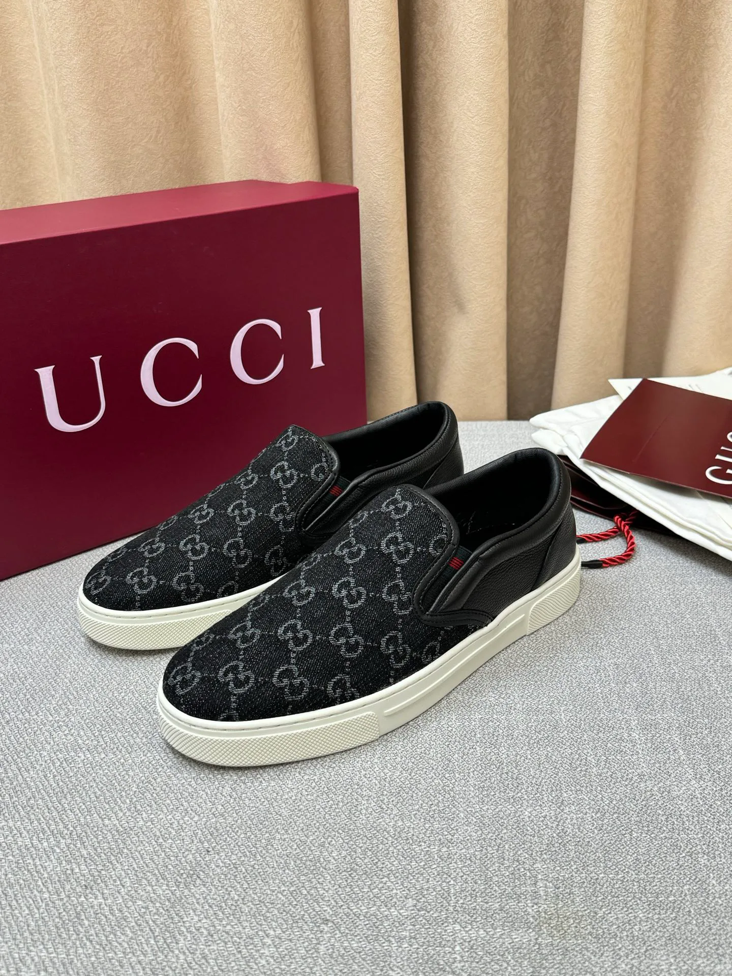Men's Sneakers GUCCI 17620470