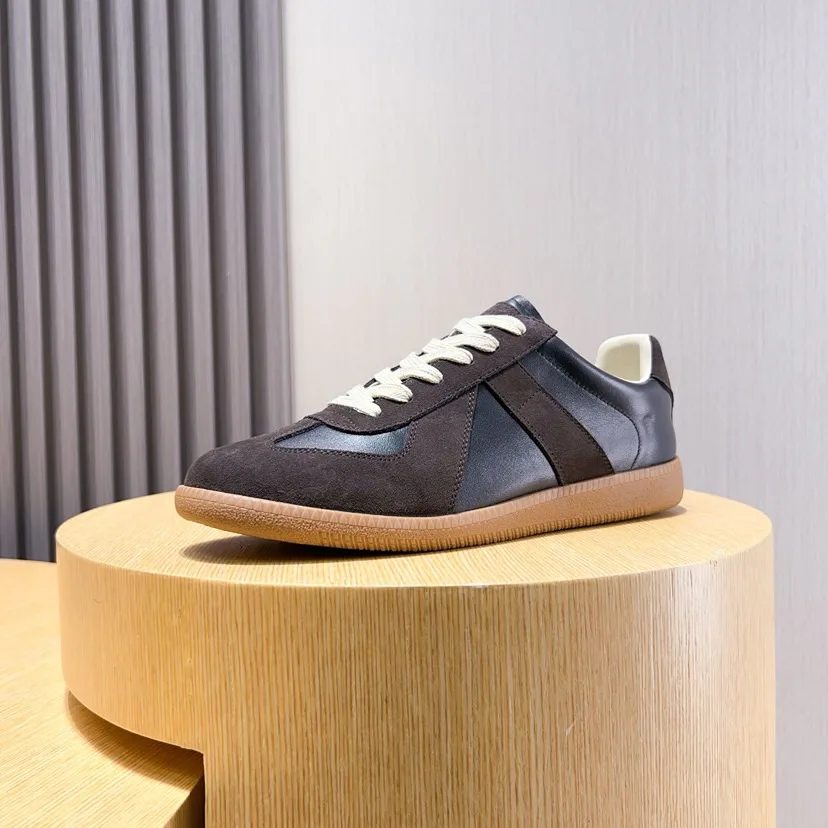 Women's Sneakers MAISON MARGIELA 17286712