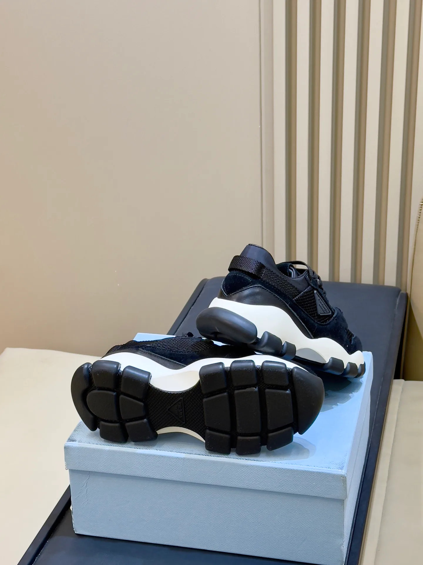 Women's Sneakers PRADA 18073431