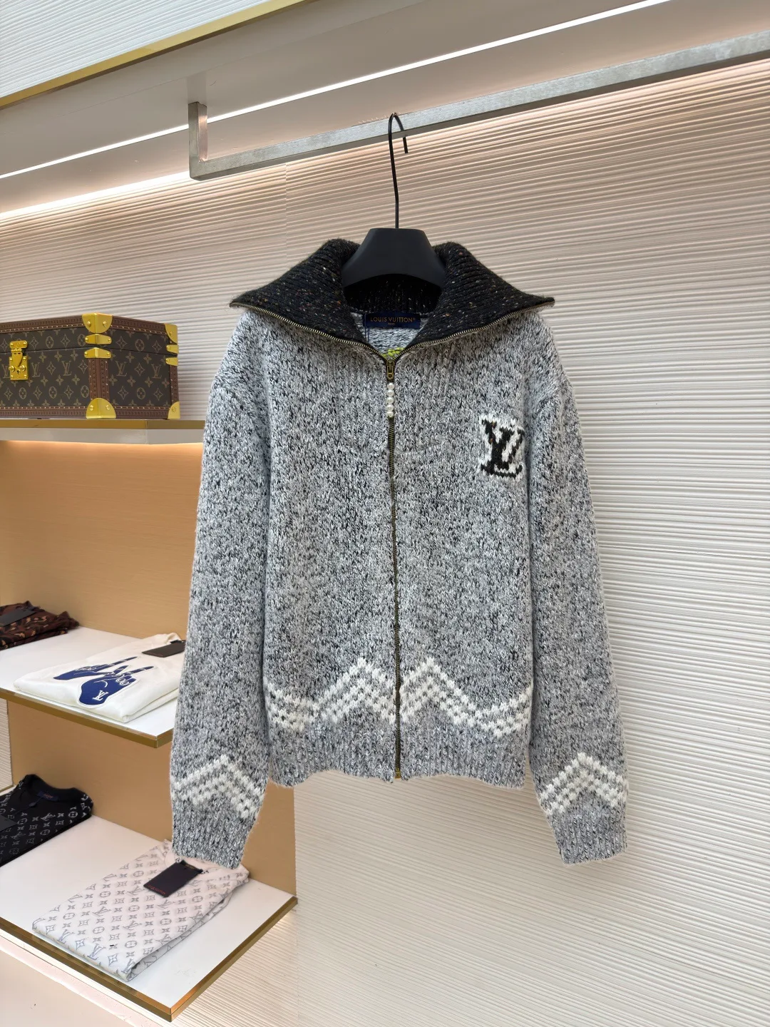 Men's Jumpers And Sweaters LOUIS VUITTON 18154067