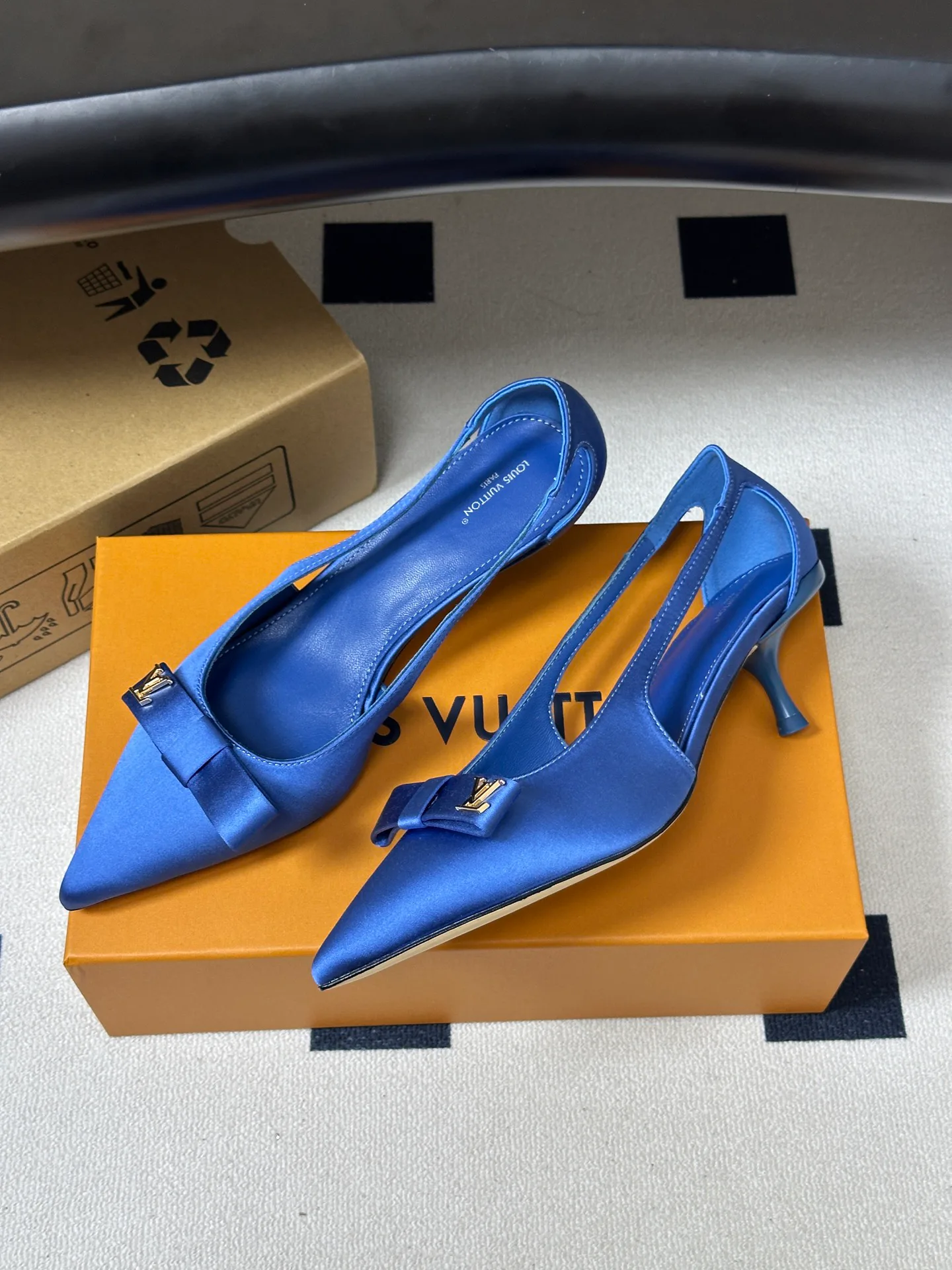 Women's Heels LOUIS VUITTON 17768184