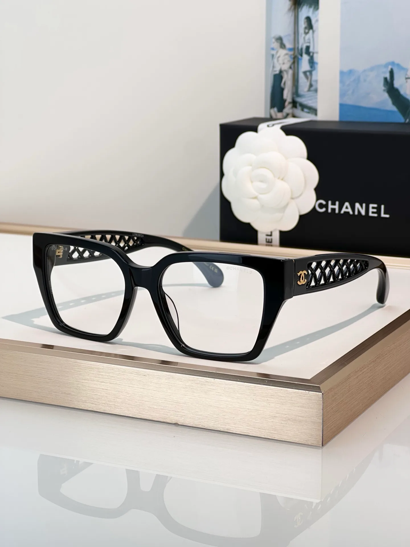 Glasses CHANEL 17649704