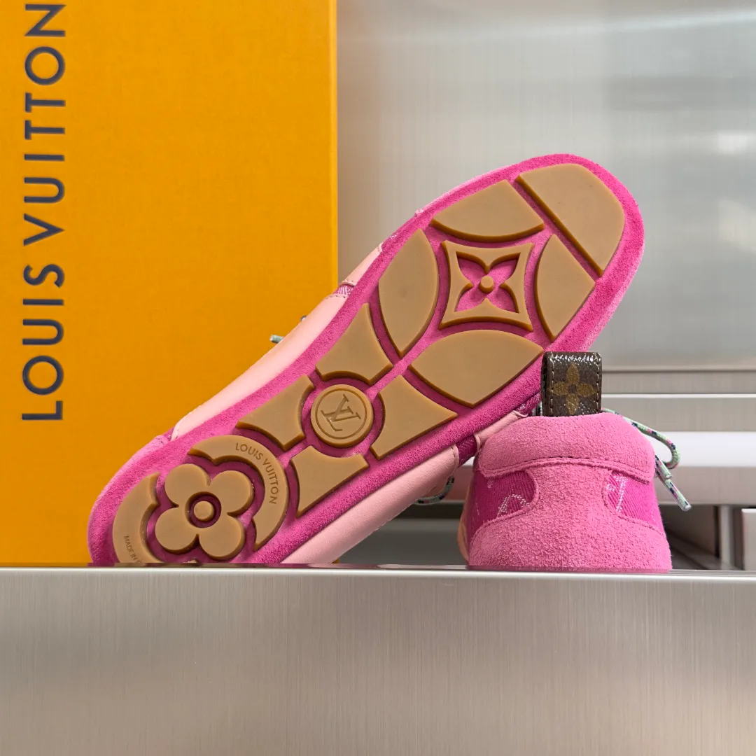 Women's Sneakers LOUIS VUITTON 17780707