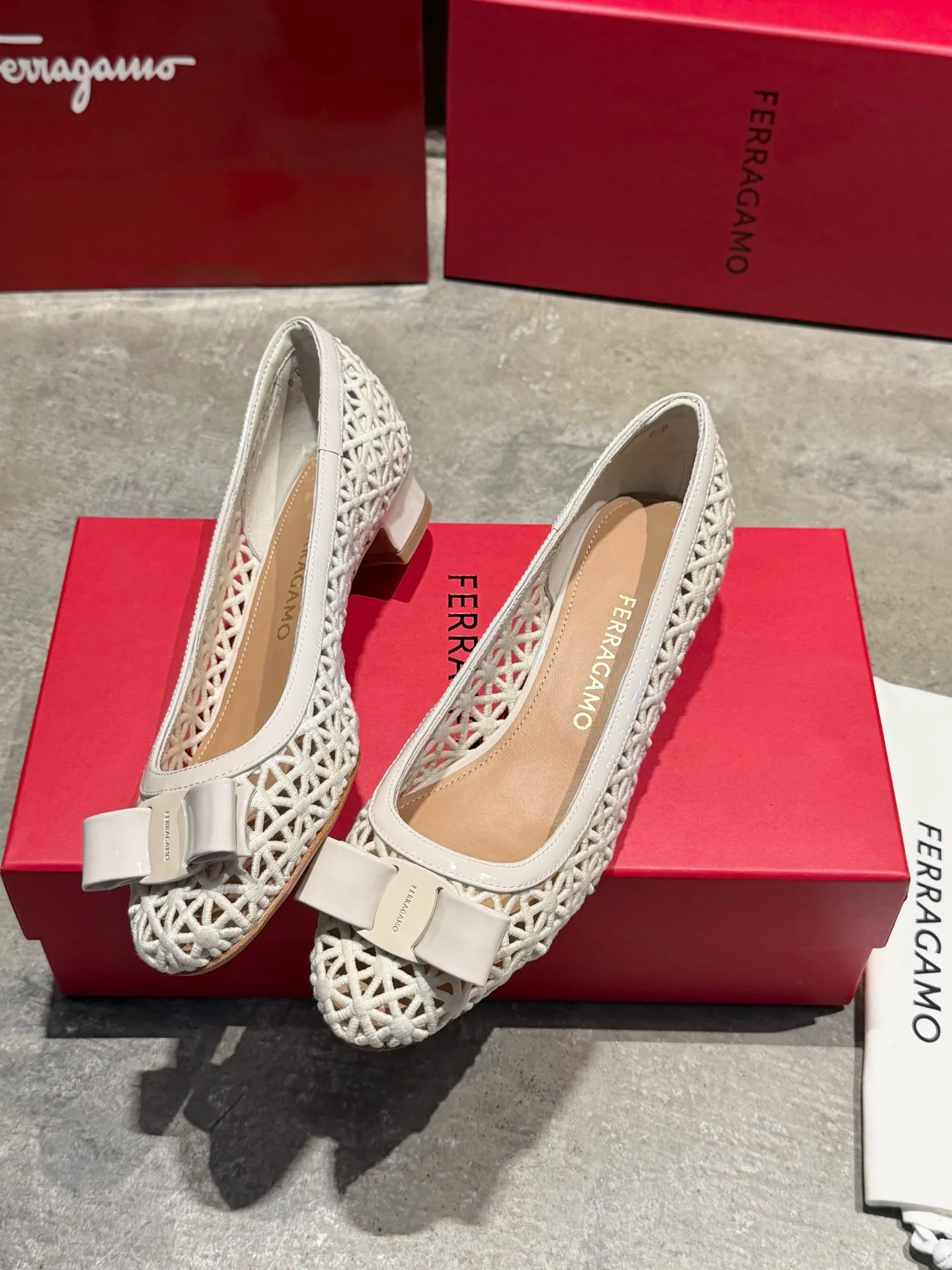 Women's Heels SALVATORE FERRAGAMO 17642581
