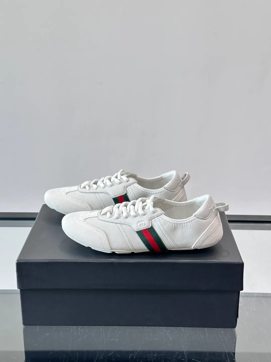 Women's Sneakers GUCCI 17689240
