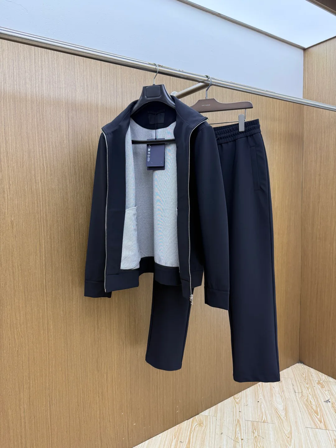 Men's Jackets And Down Jackets PRADA 18080593