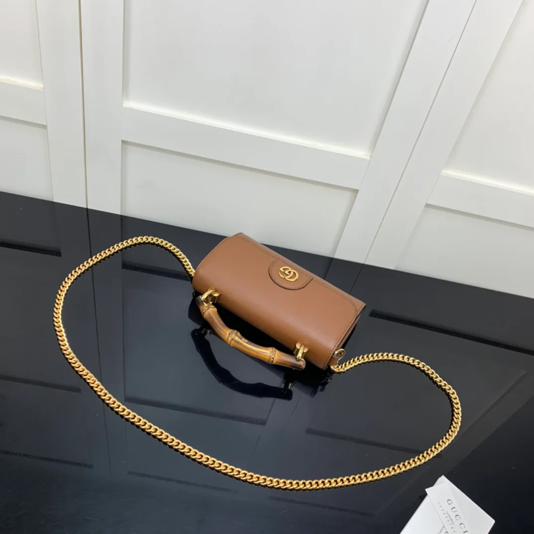 Women's Classic Handbags GUCCI 18262422