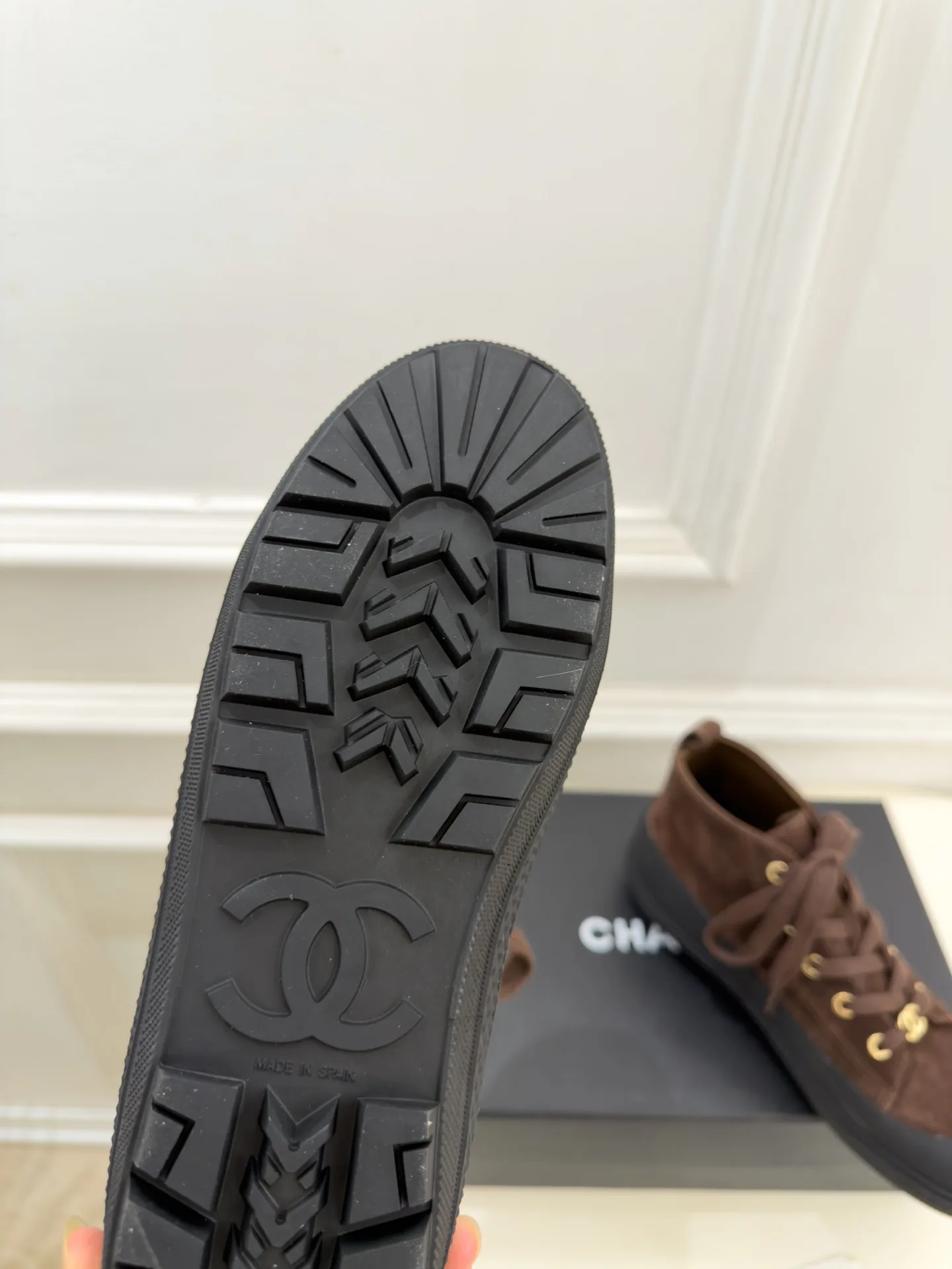 Women's Sneakers CHANEL 18346896
