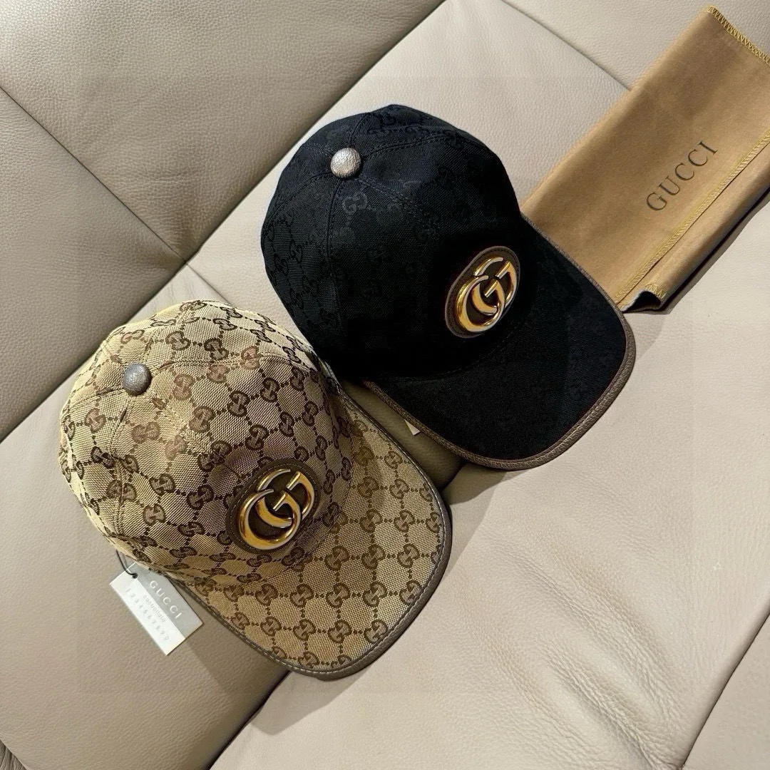 Hats GUCCI 18347104