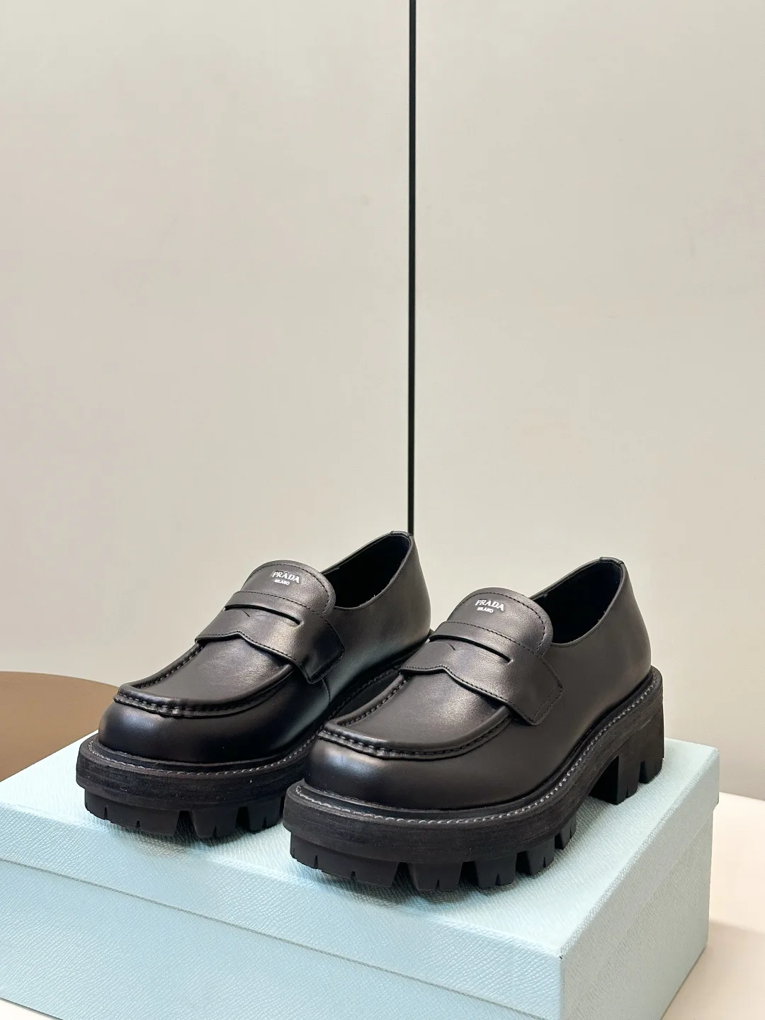 Women's Loafers And Moccasins PRADA 18139348