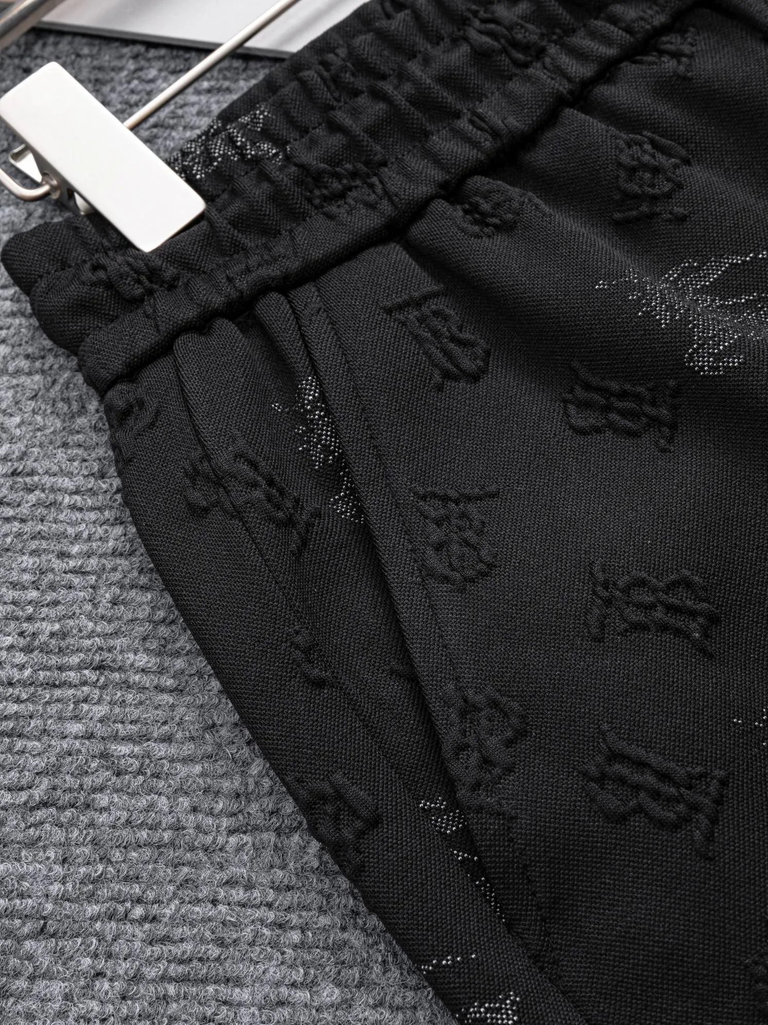 Men's Shorts BURBERRY 18000501
