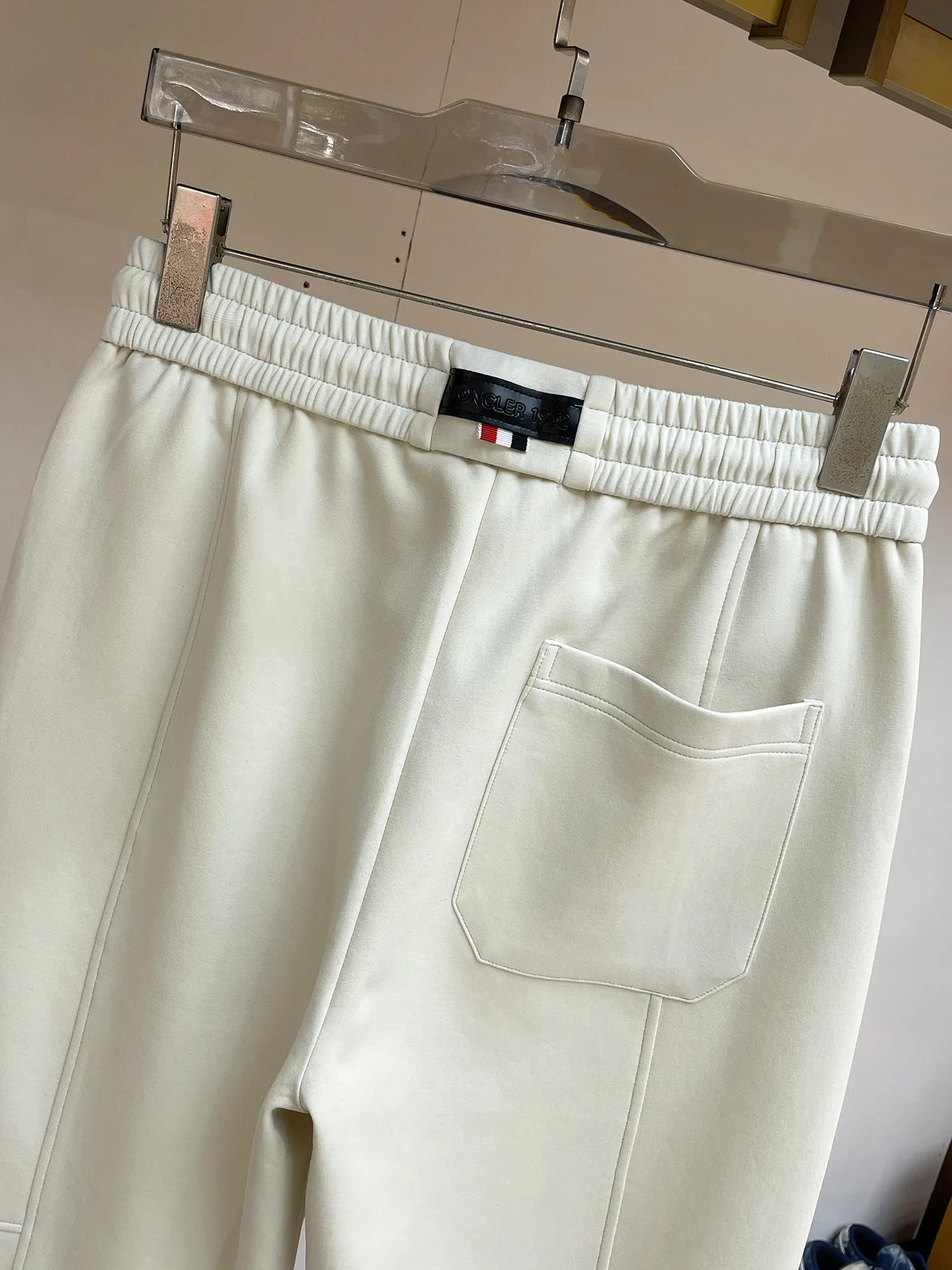 Men's Trousers MONCLER 18499617