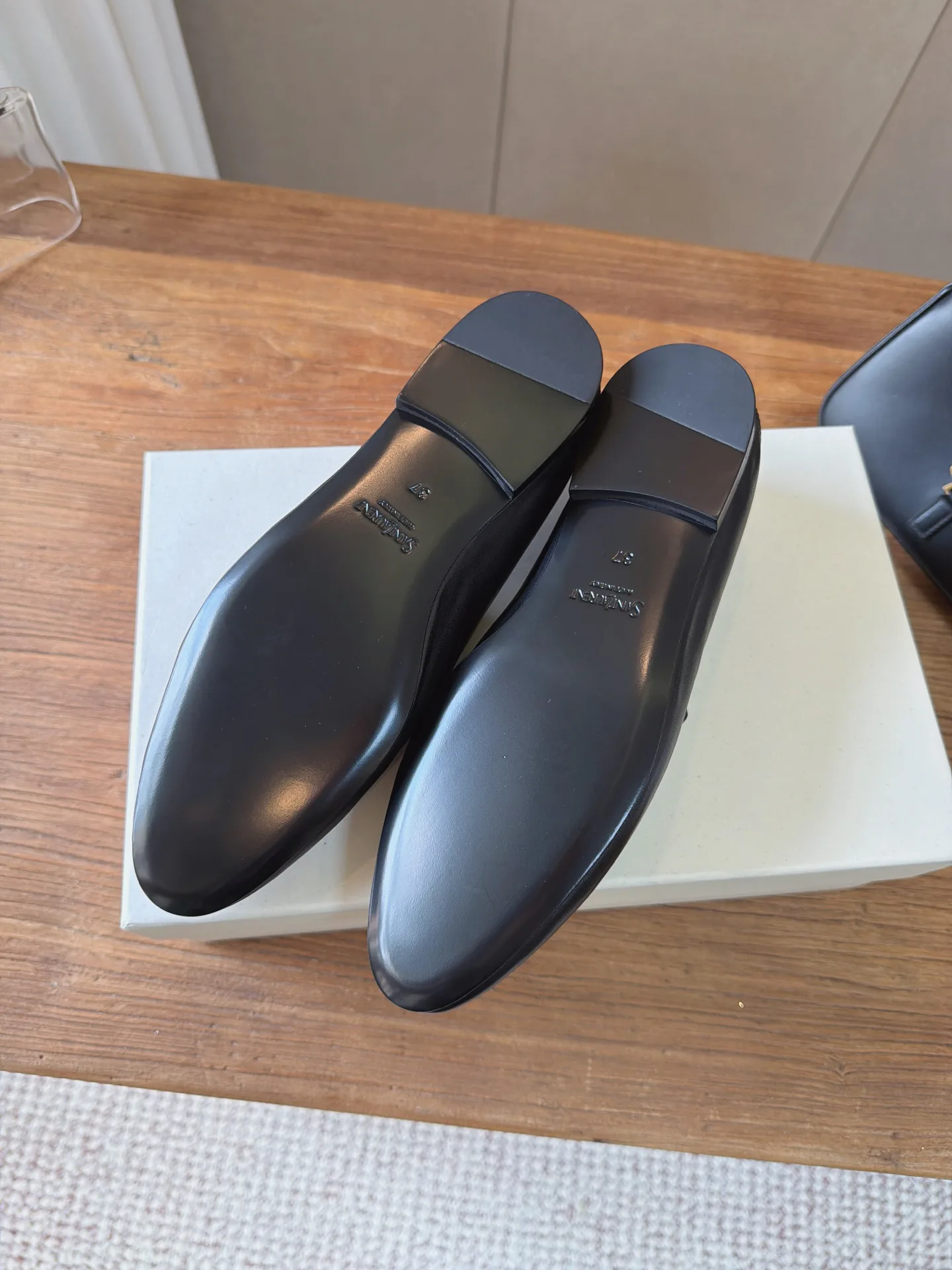 Women's Loafers And Moccasins SAINT LAURENT 18466599