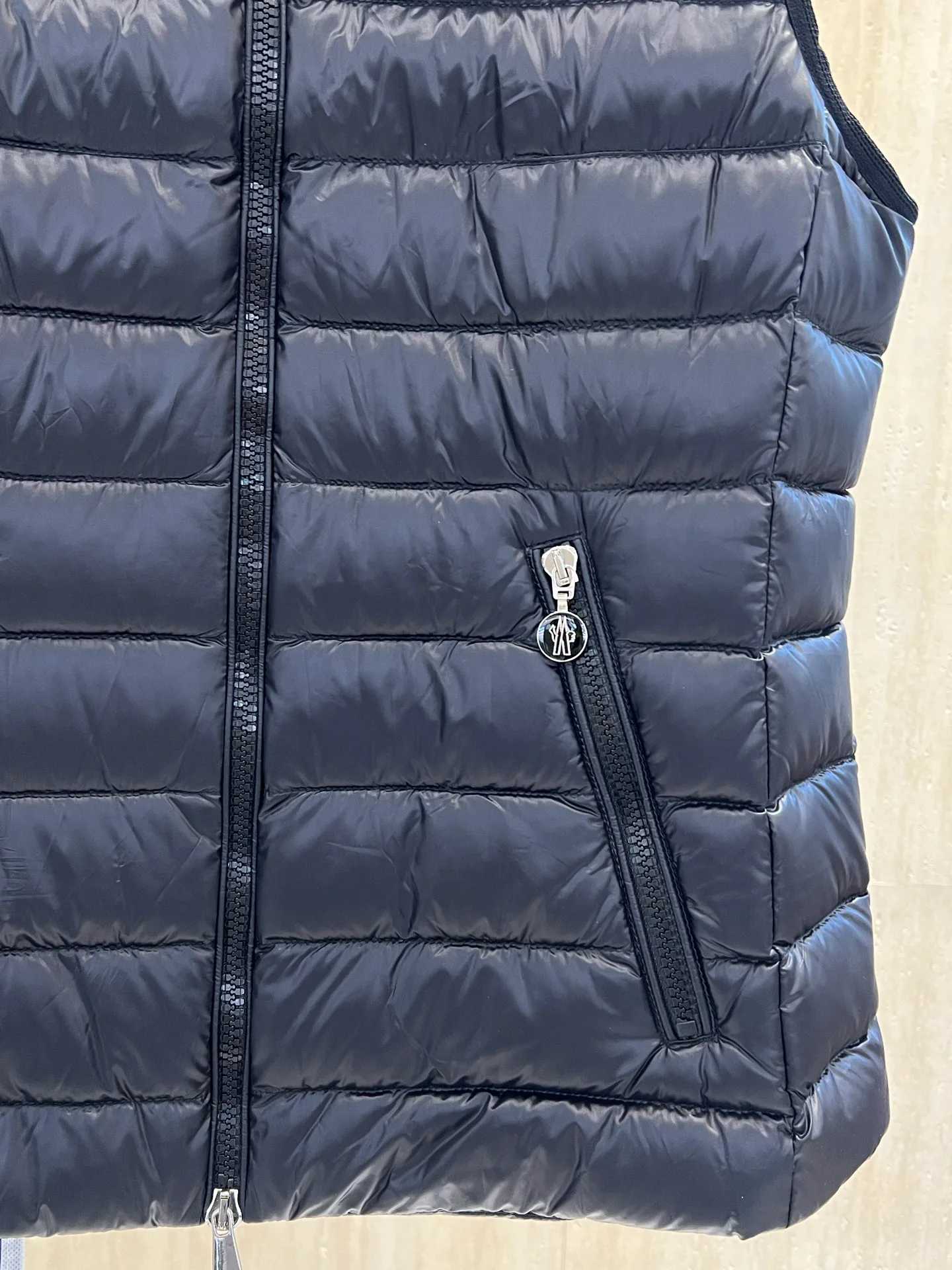 Жилеты Мужские Moncler 18634287