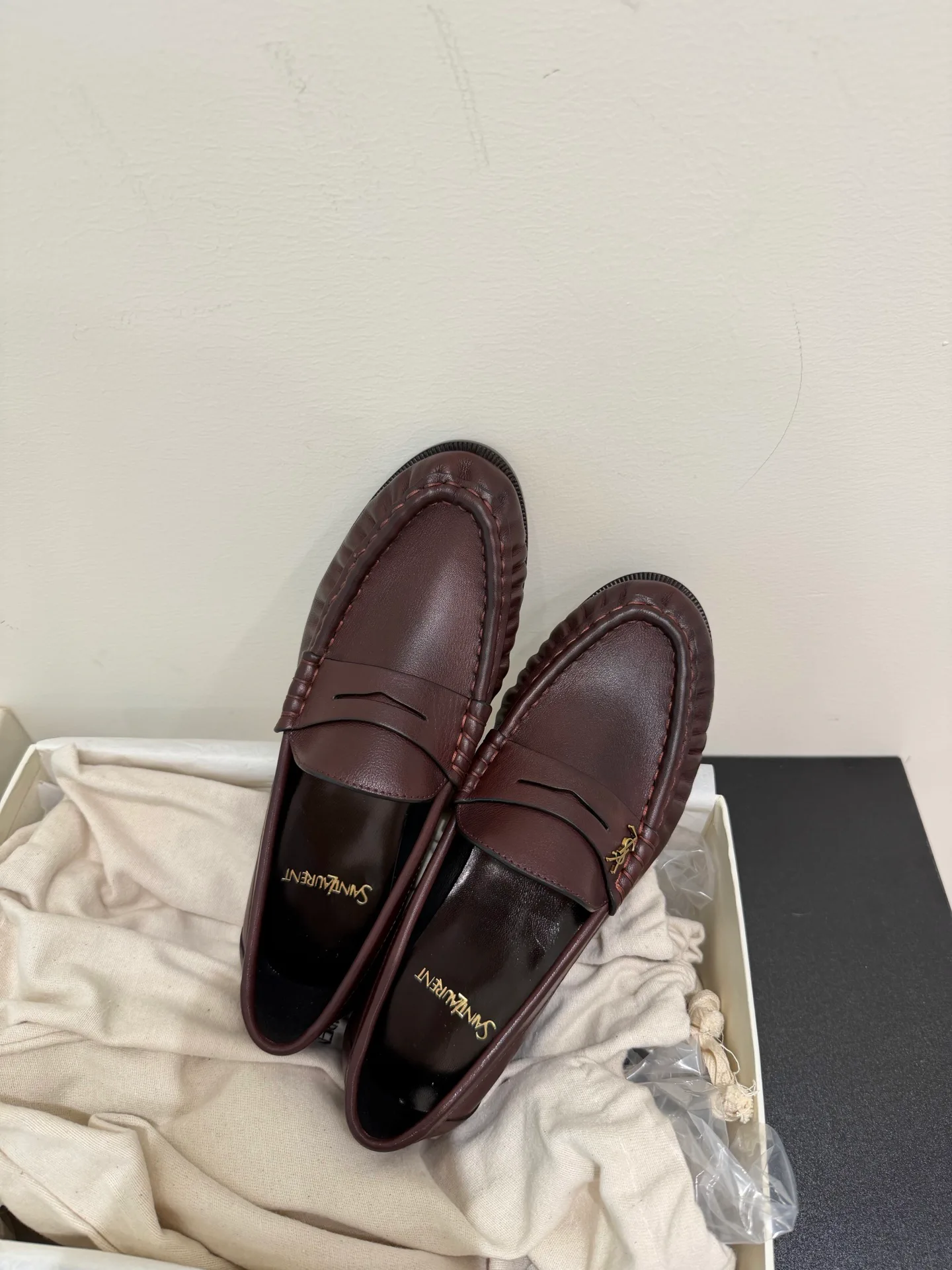 Women's Loafers And Moccasins SAINT LAURENT 18087811