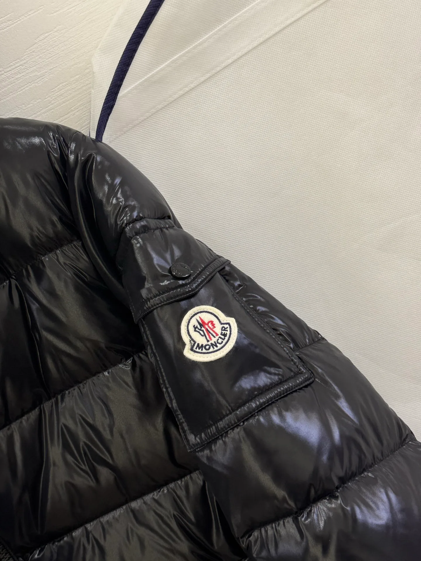 Men's Jackets And Down Jackets MONCLER 18383188