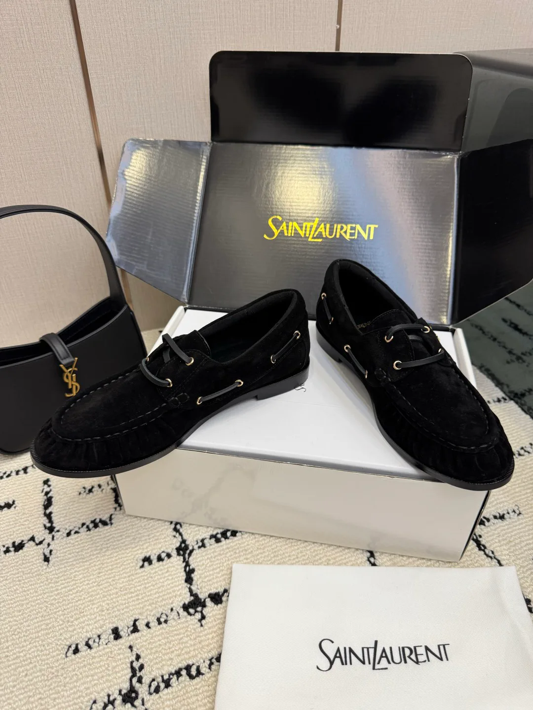 Women's Loafers And Moccasins SAINT LAURENT 18139453