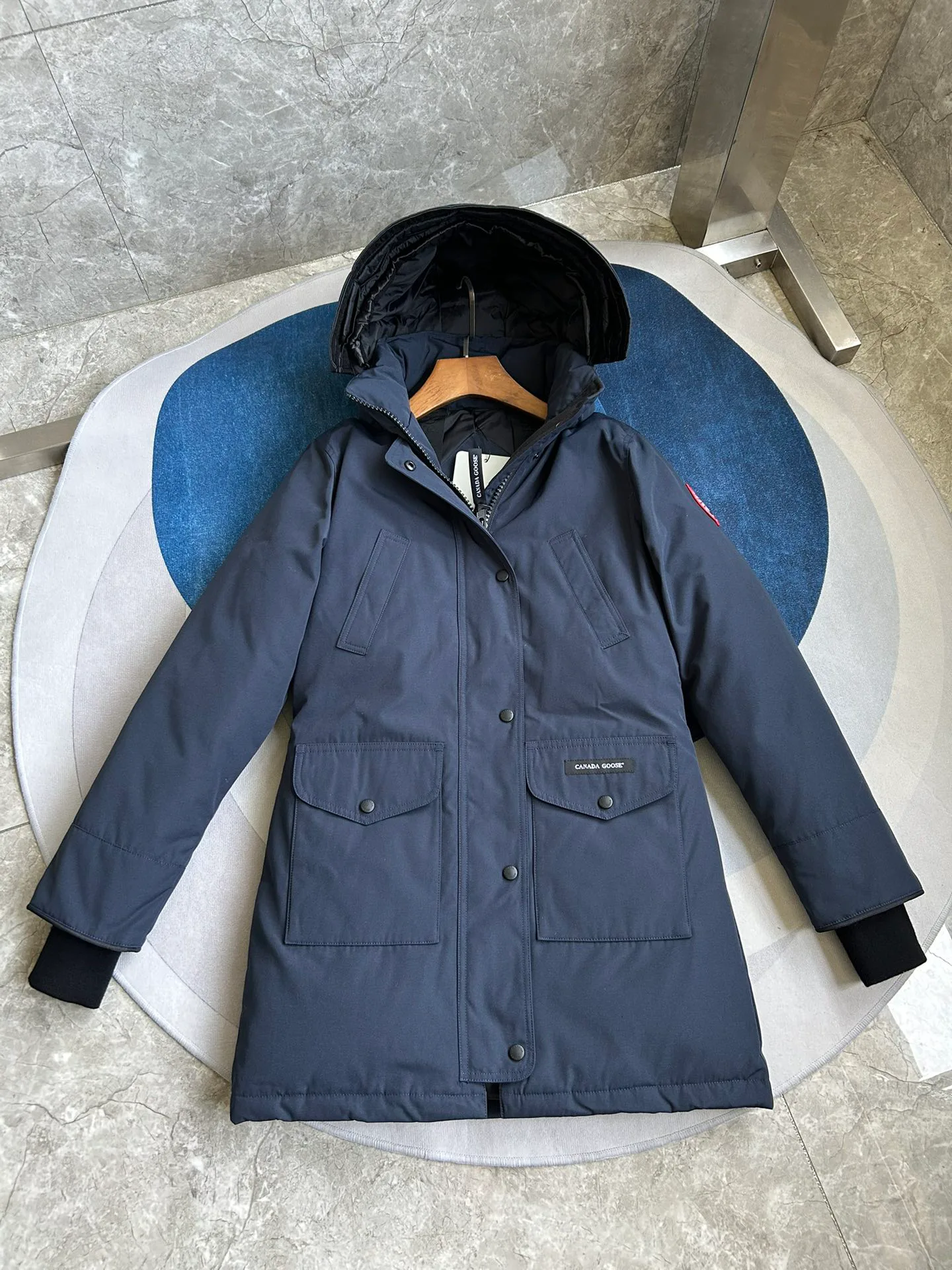 Women's Jackets And Down Jackets CANADA GOOSE 18188612