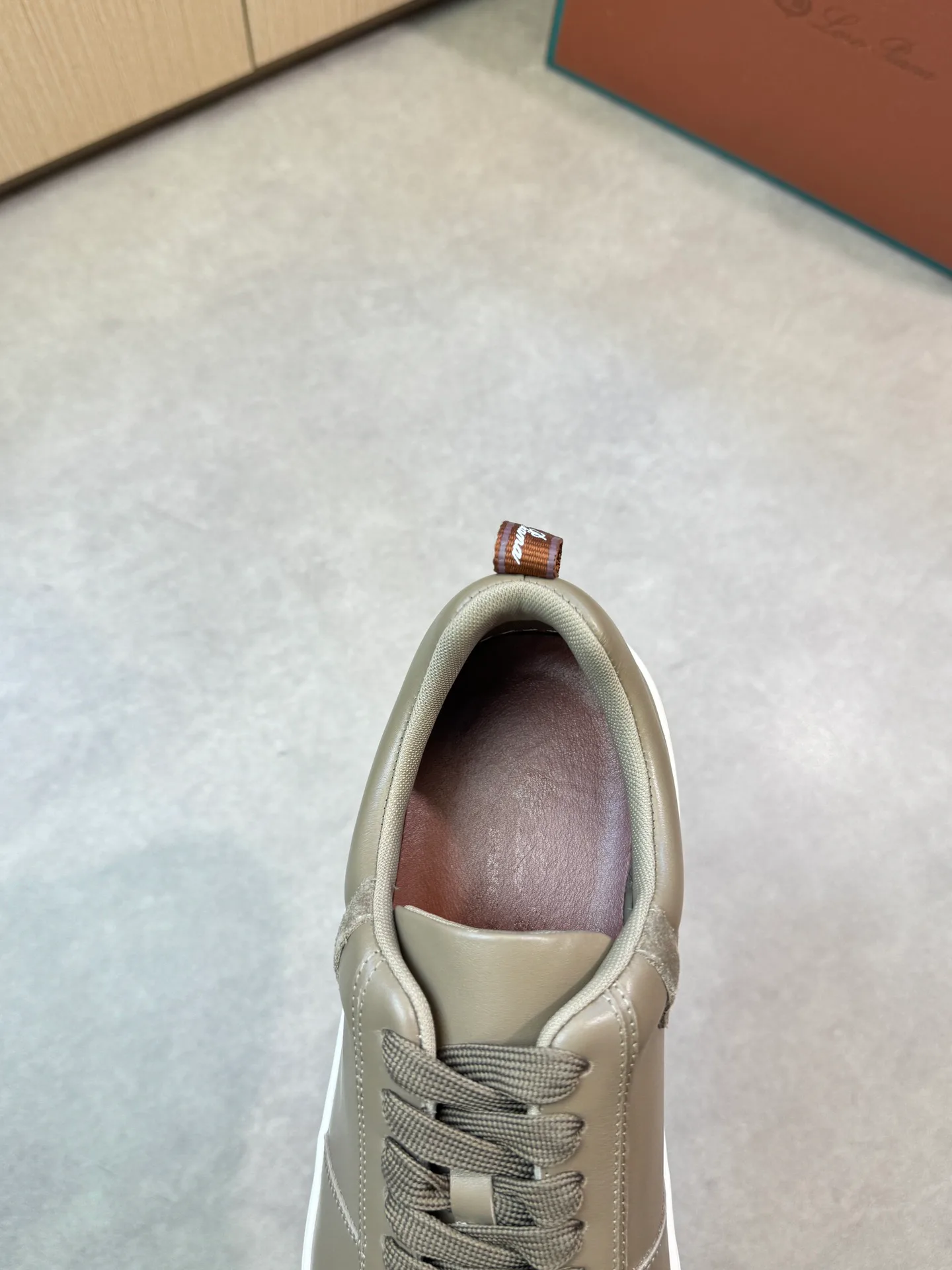 Men's Sneakers LORO PIANA 18103717