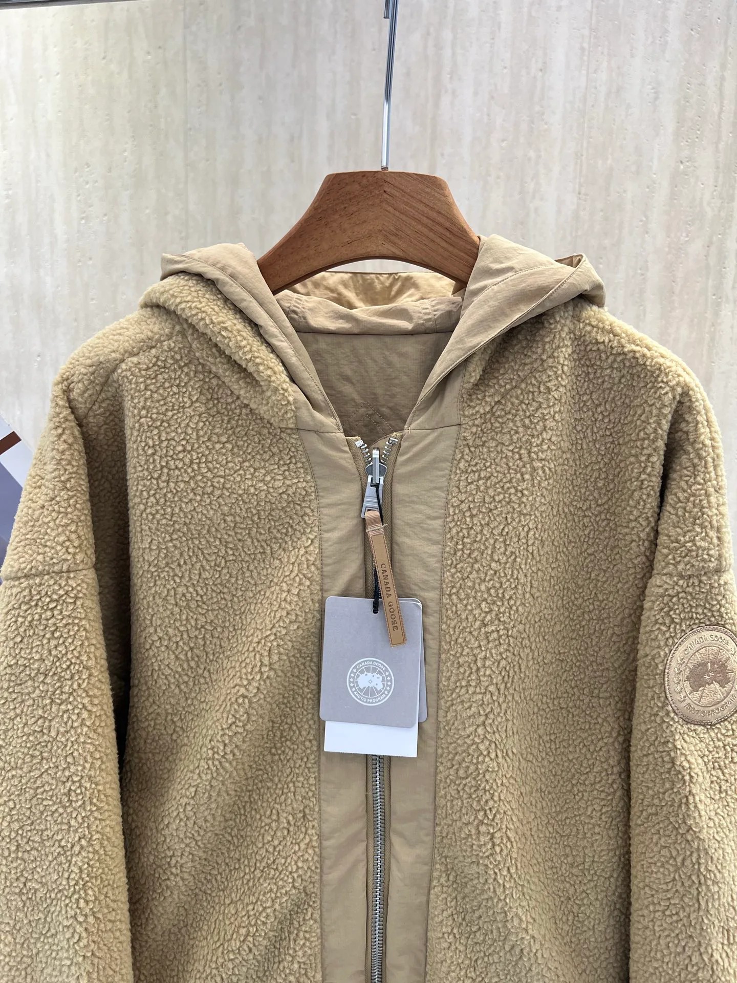 Men's Jackets And Down Jackets CANADA GOOSE 18330520