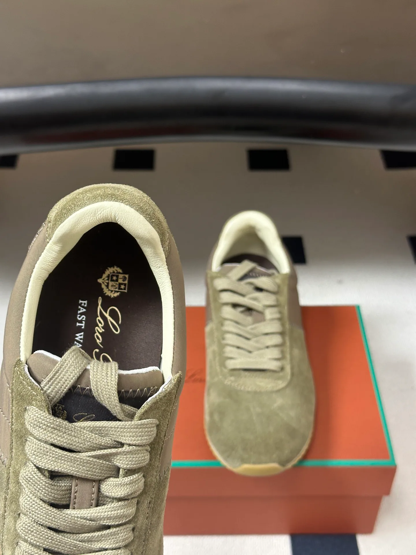 Women's Sneakers LORO PIANA 17338380