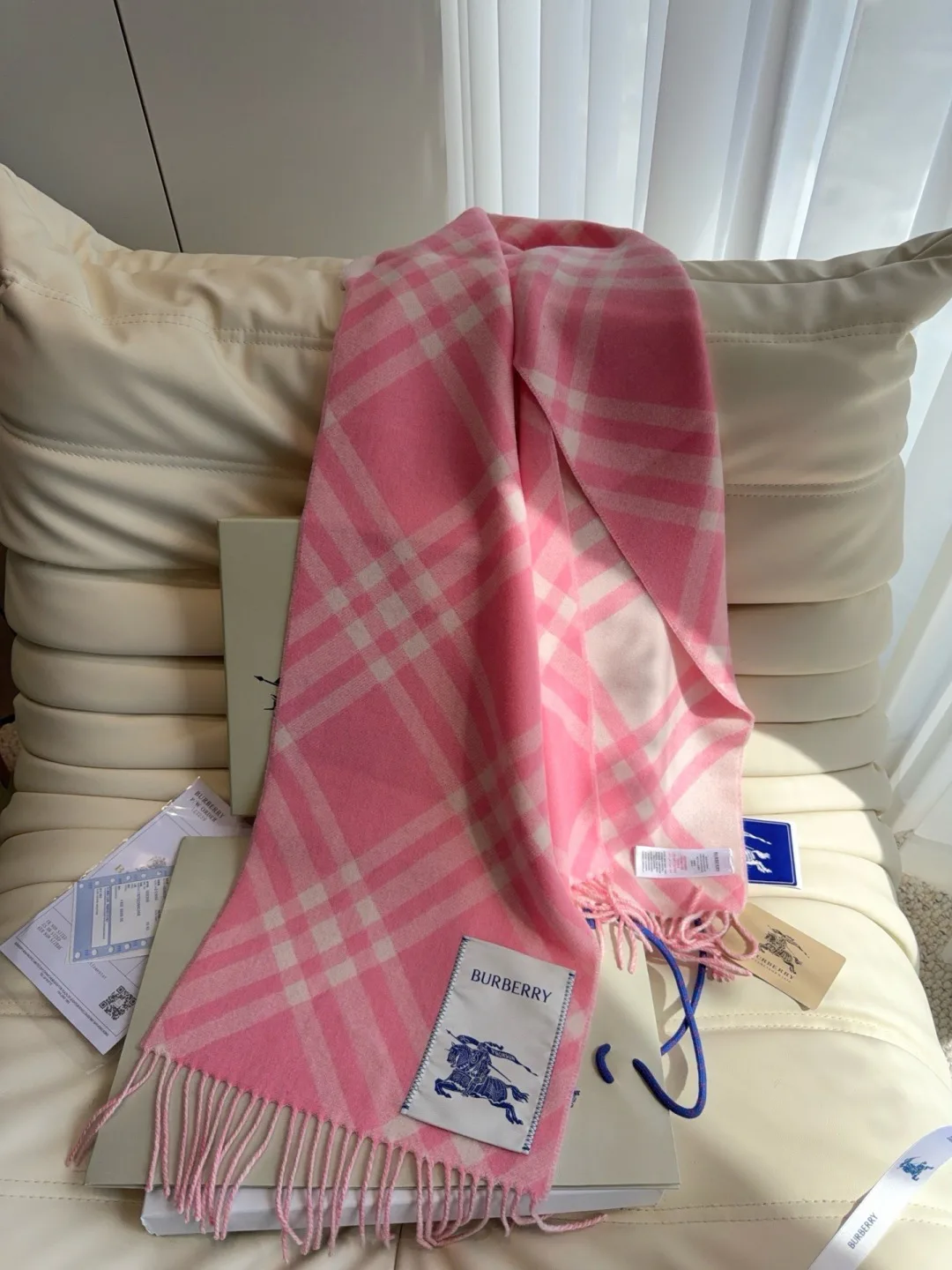 Scarves BURBERRY 17911094