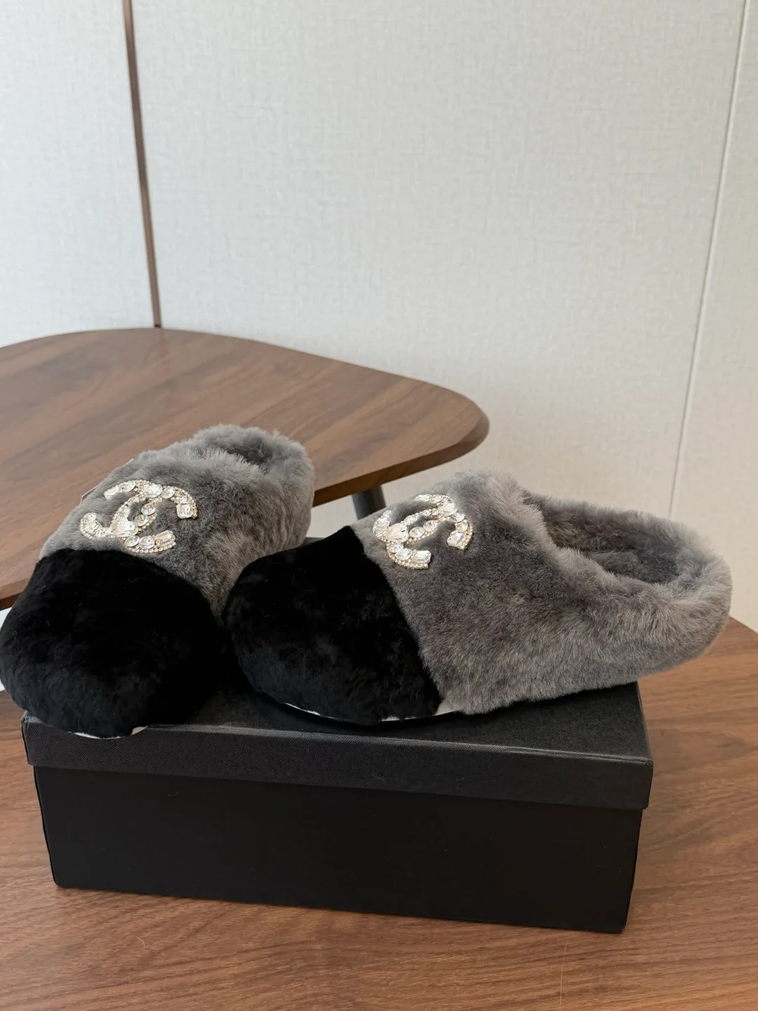 Women's Slippers CHANEL 19587124