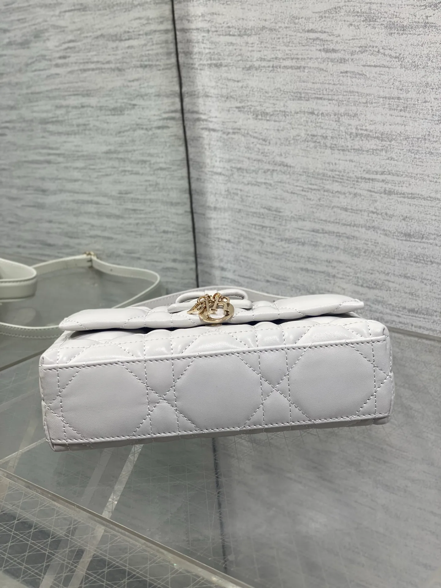 Women's Classic Handbags CHRISTIAN DIOR 17820236
