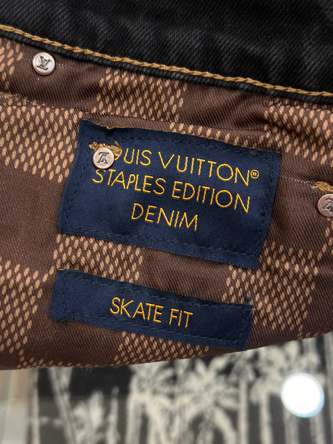 Men's Jeans LOUIS VUITTON 18359686