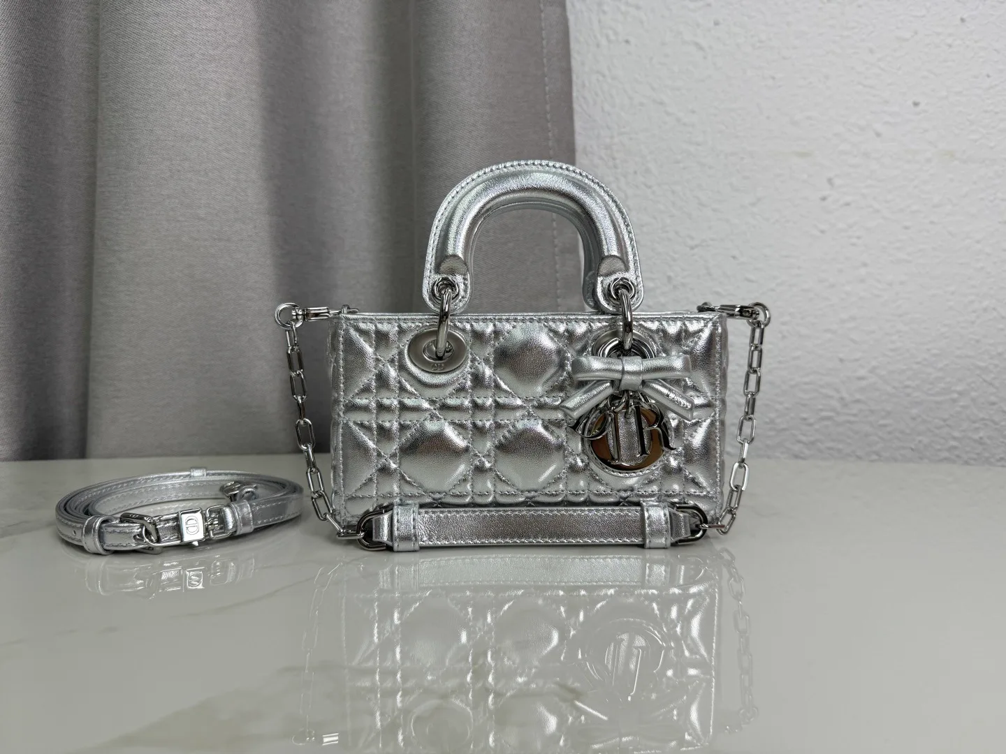 Women's Classic Handbags CHRISTIAN DIOR 18116444