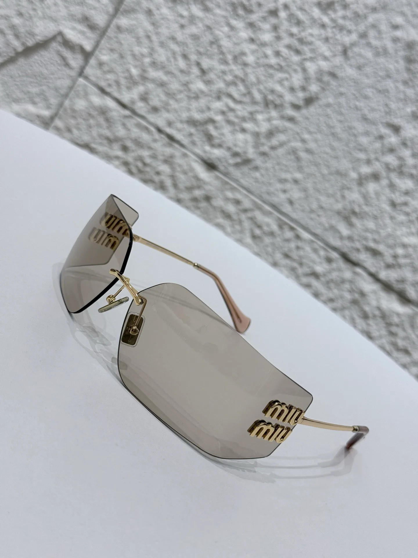 Glasses MIU MIU 16951434