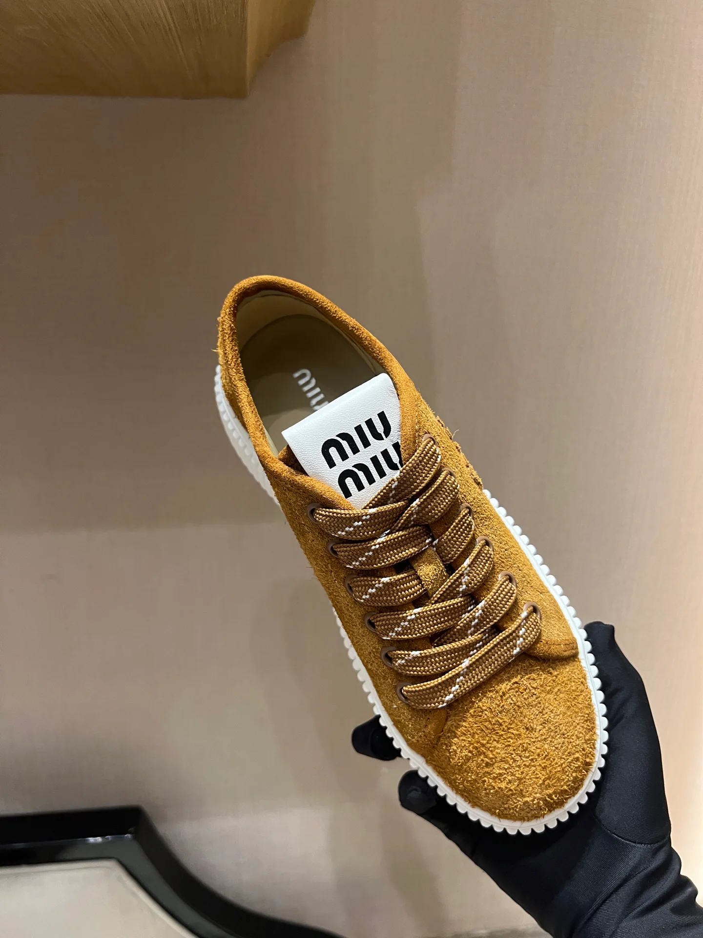 Women's Sneakers MIU MIU 18020235