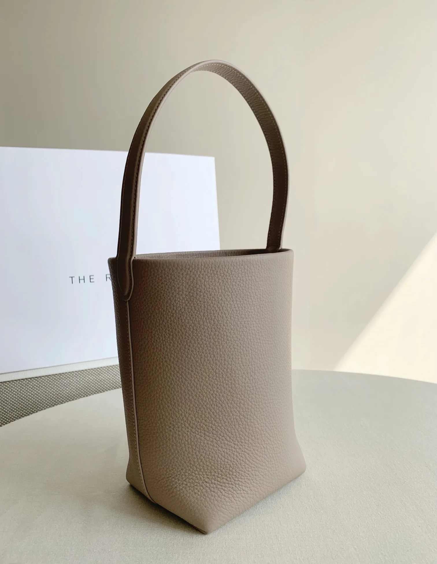 Women's Classic Handbags THE ROW 18070643