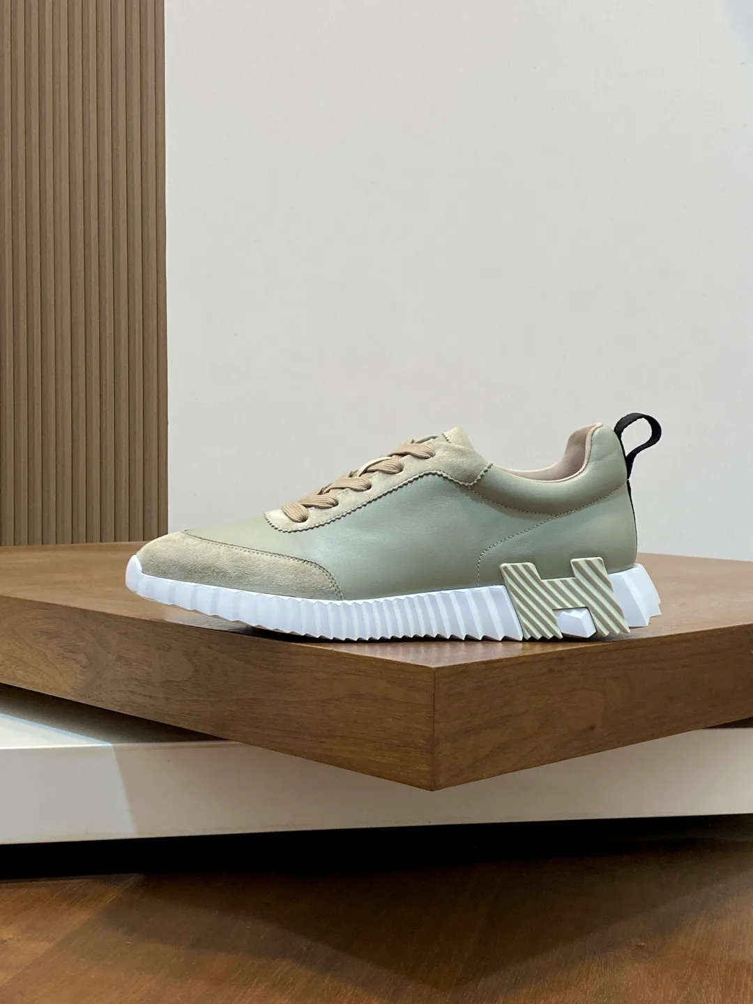Men's Sneakers HERMES 18039727