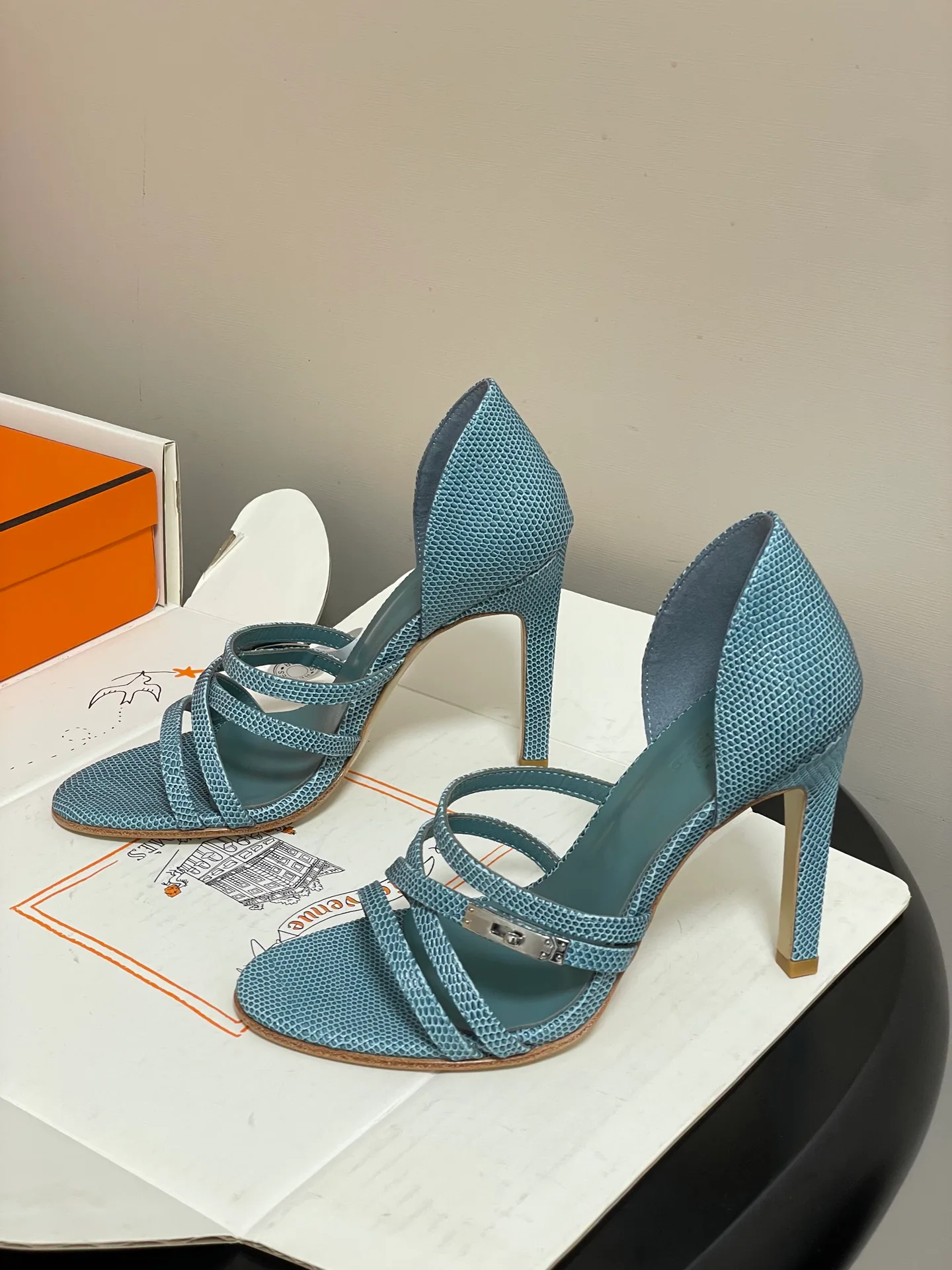 Women's Open-Toe Sandals HERMES 17557980