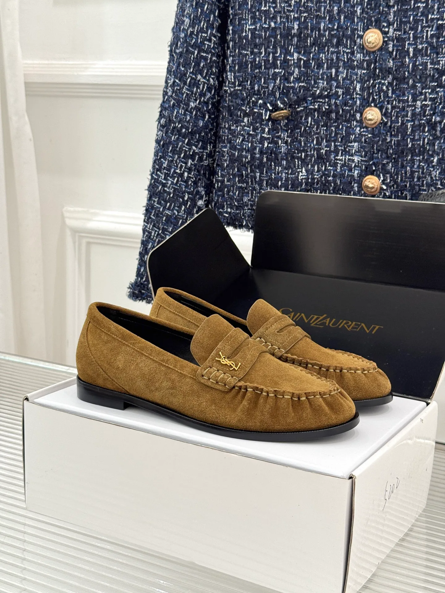 Women's Loafers And Moccasins SAINT LAURENT 17514971