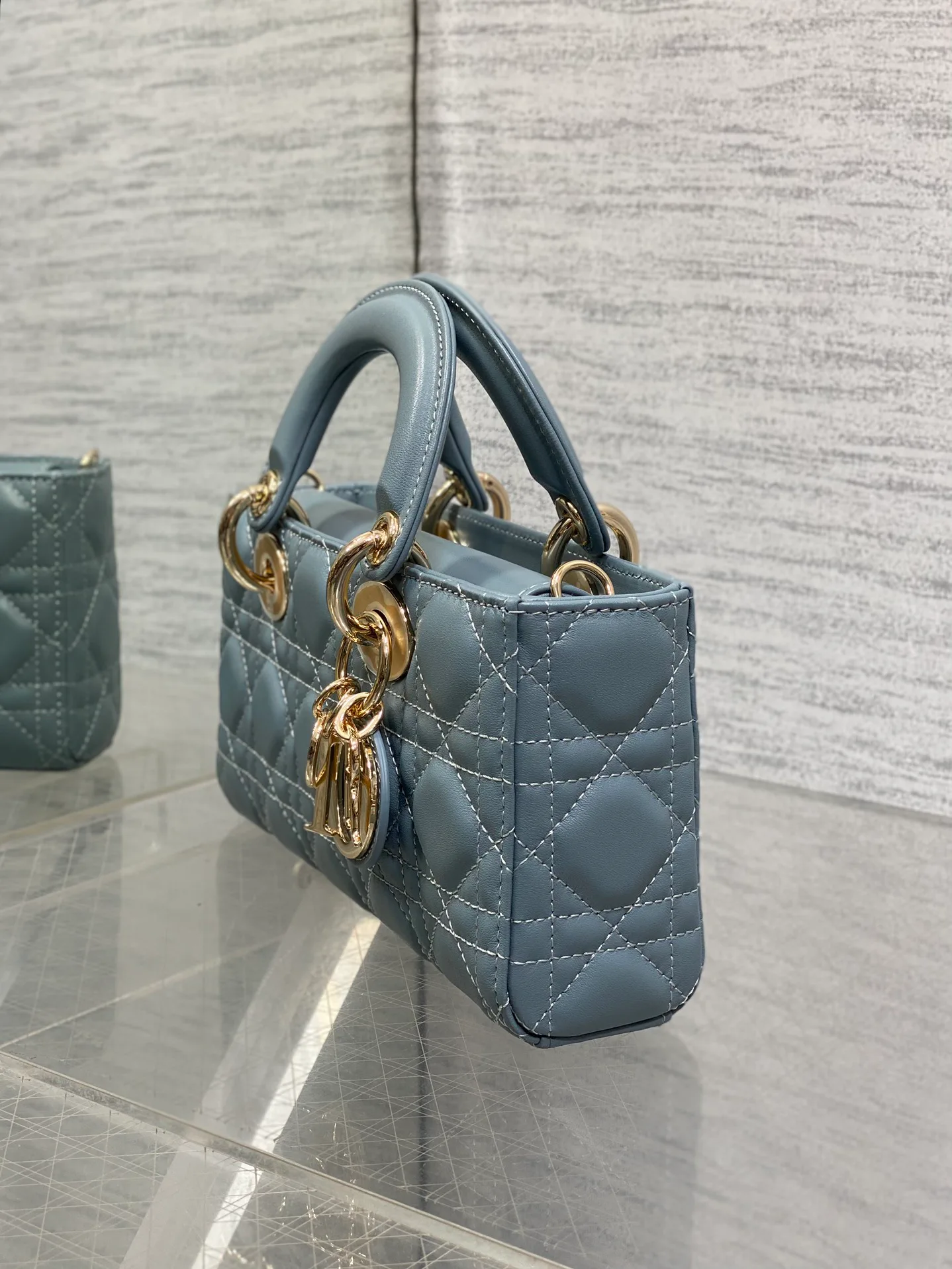 Women's Classic Handbags CHRISTIAN DIOR 17770425