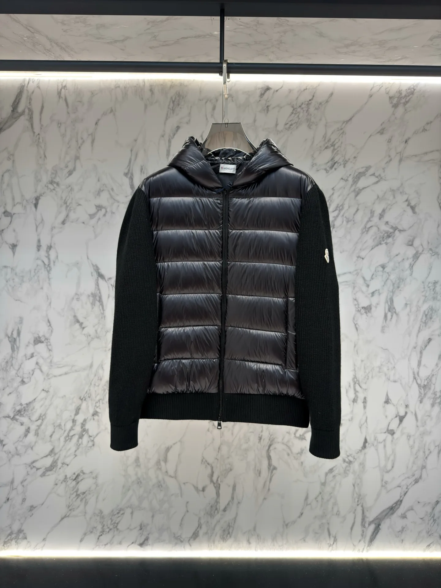 Куртки И Пуховики Мужские Moncler 18681294