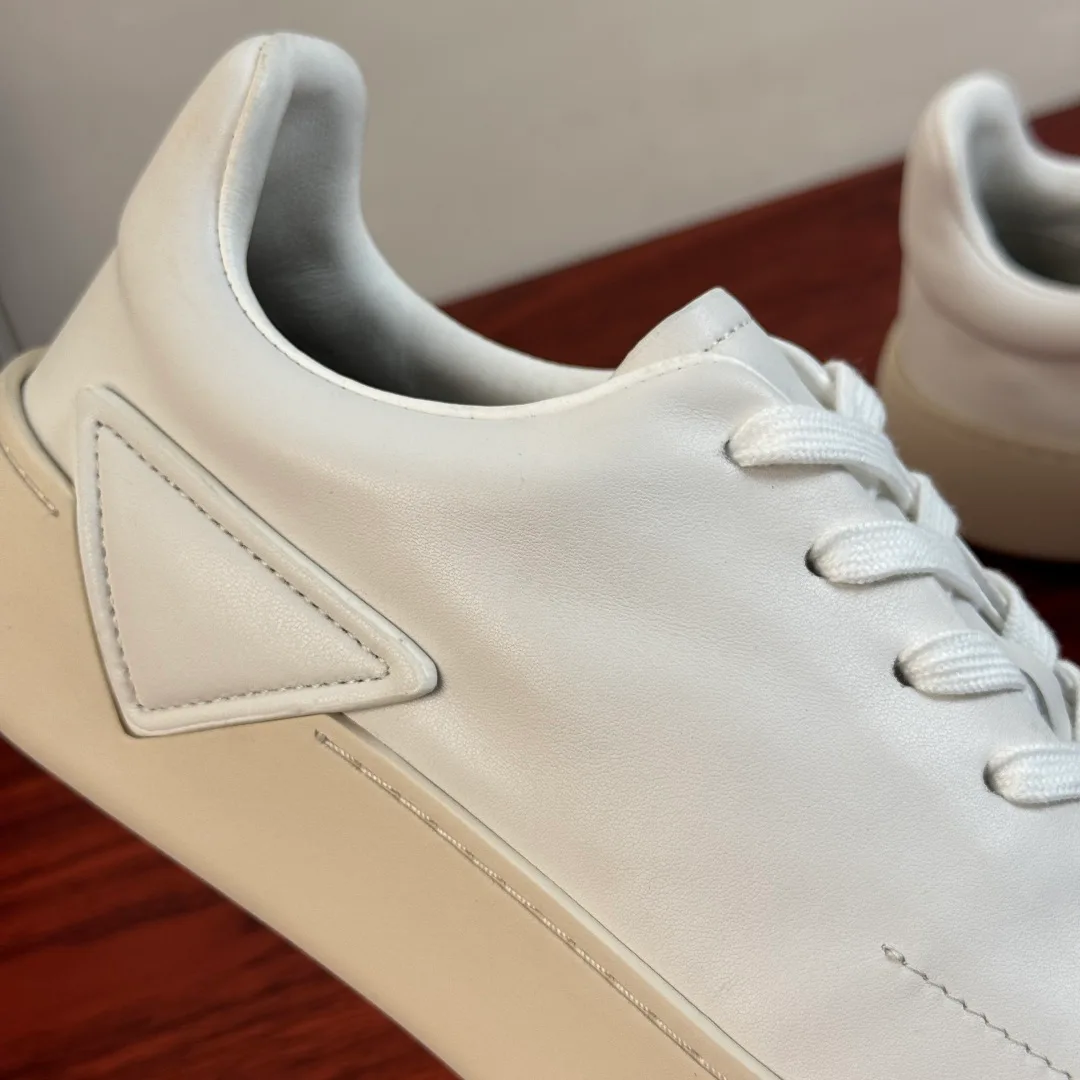 Men's Sneakers PRADA 16935025