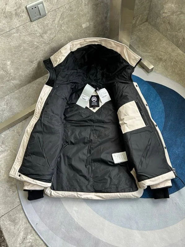 Women's Jackets And Down Jackets CANADA GOOSE 18111610