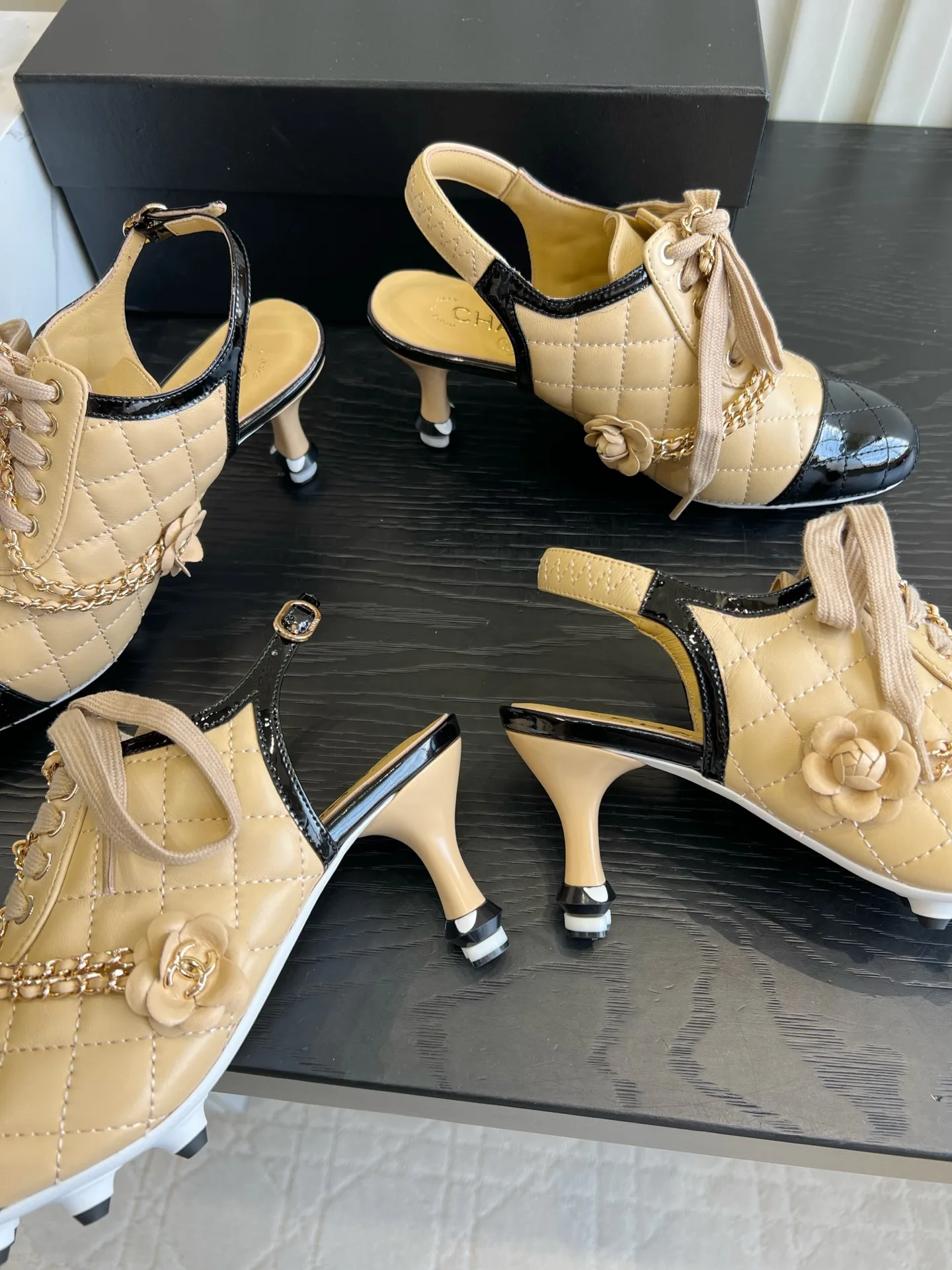 Women's Open-Toe Sandals CHANEL 18322876