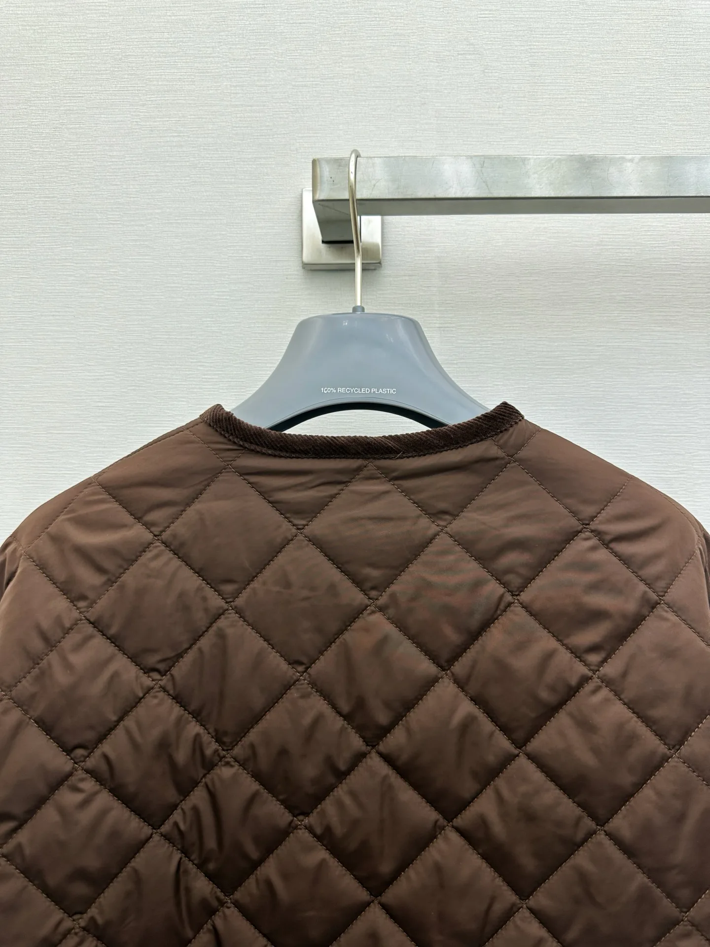 Women's Jackets And Down Jackets PRADA 18517001