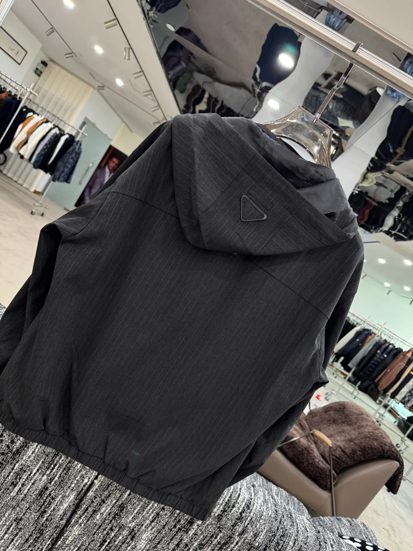 Men's Jackets And Down Jackets PRADA 18084181